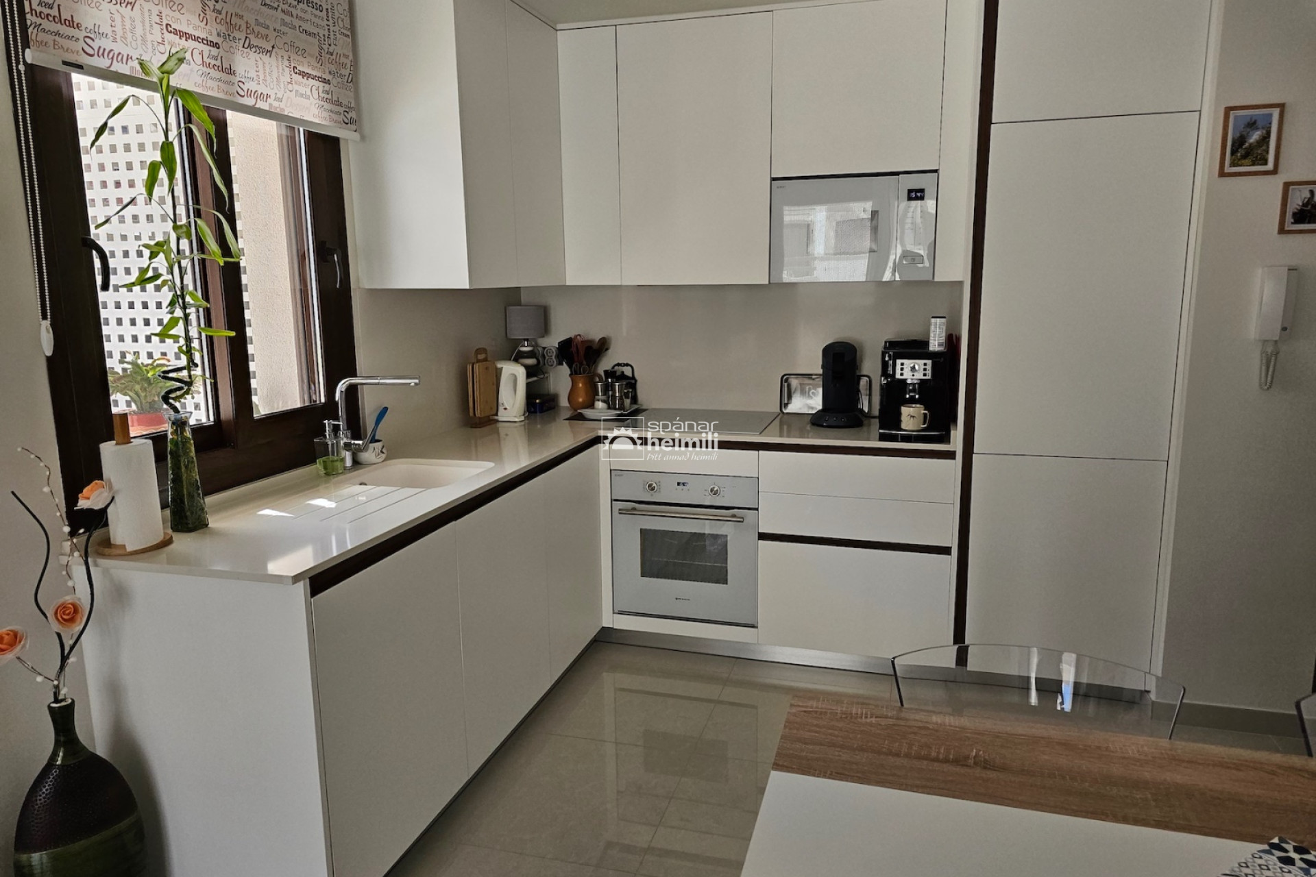 Herverkoop - Appartement in tweewoonst -
Torrevieja