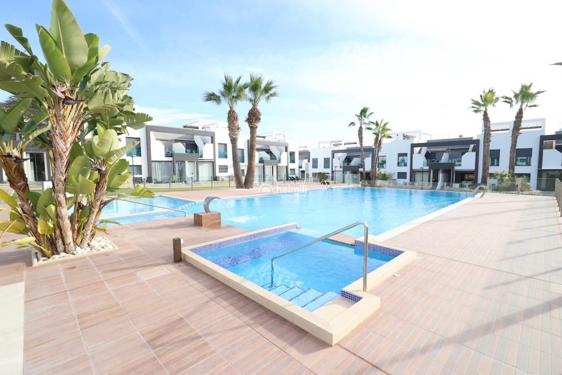 Herverkoop - Appartement -
La Zenia