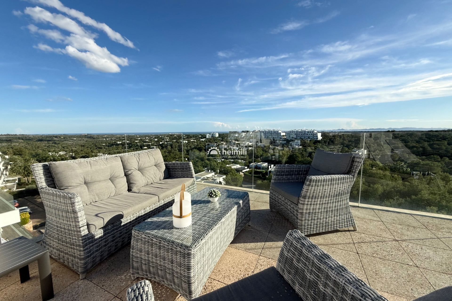 Herverkoop - Appartement -
Las Colinas