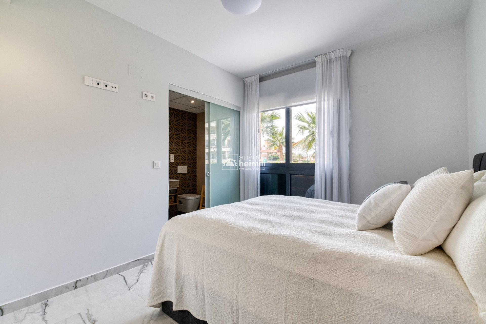 Herverkoop - Appartement -
Playa flamenca