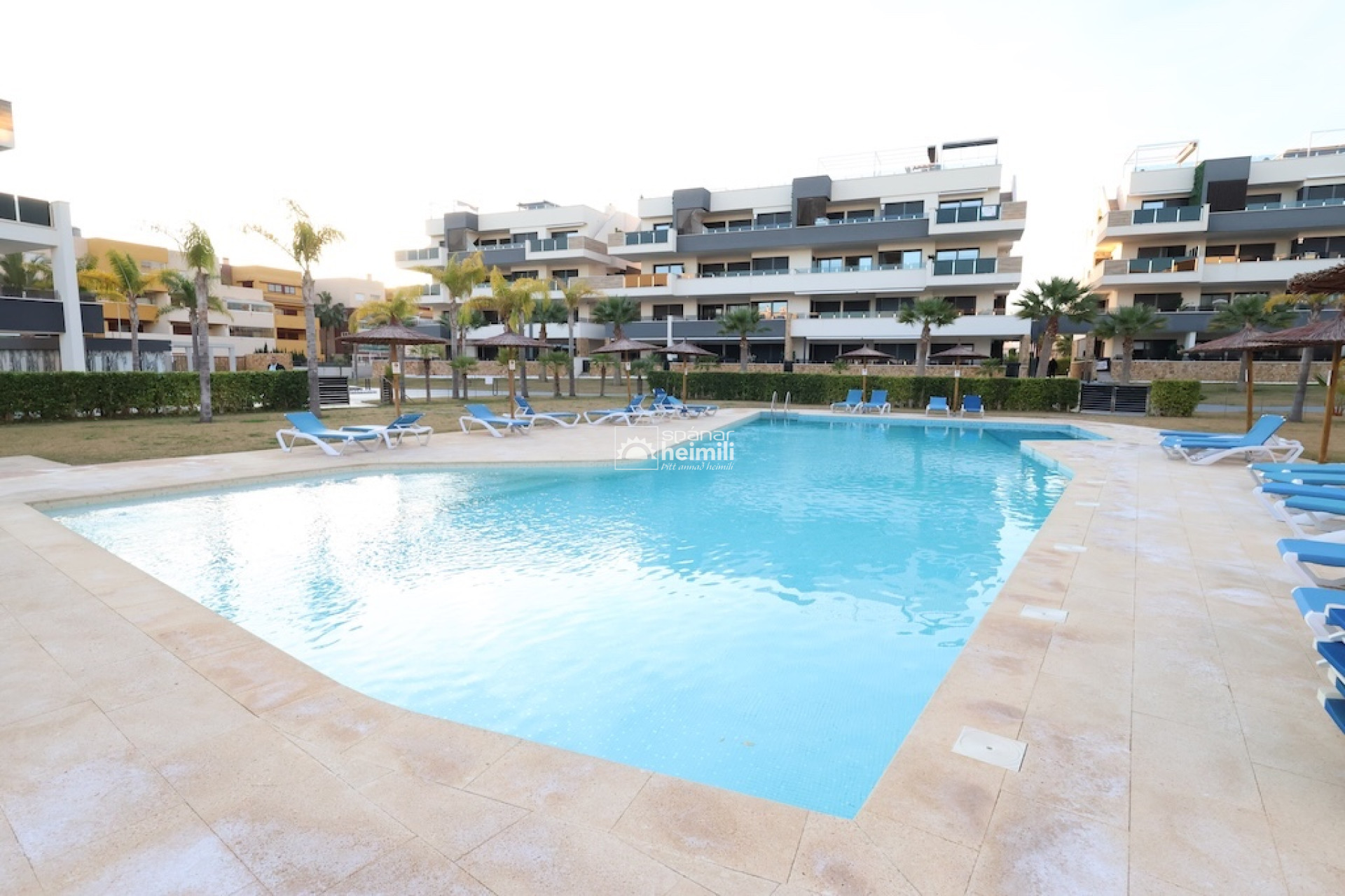 Herverkoop - Appartement -
Playa flamenca