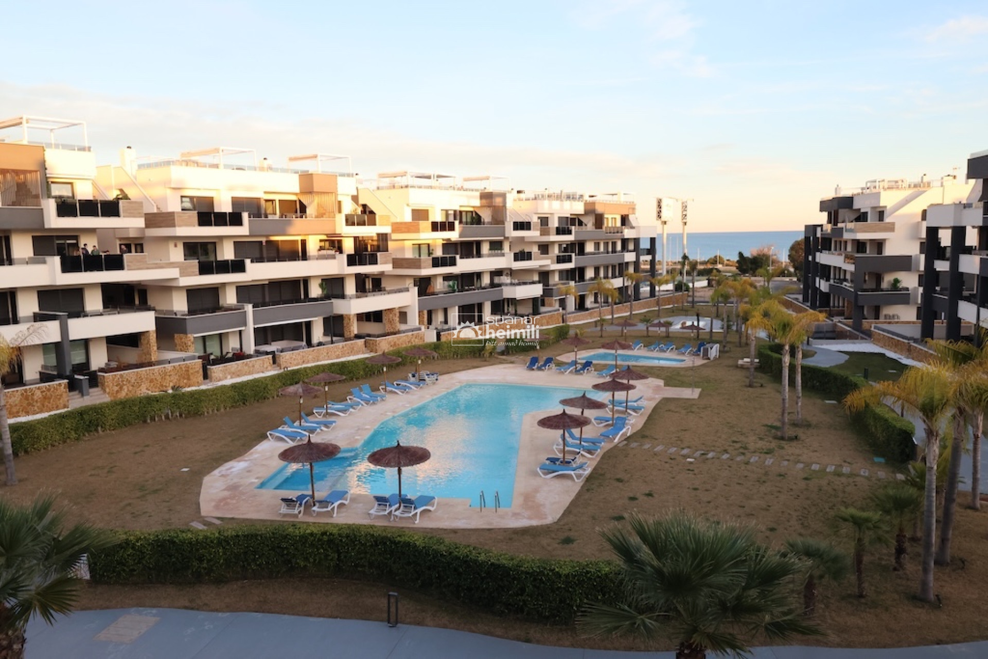 Herverkoop - Appartement -
Playa flamenca