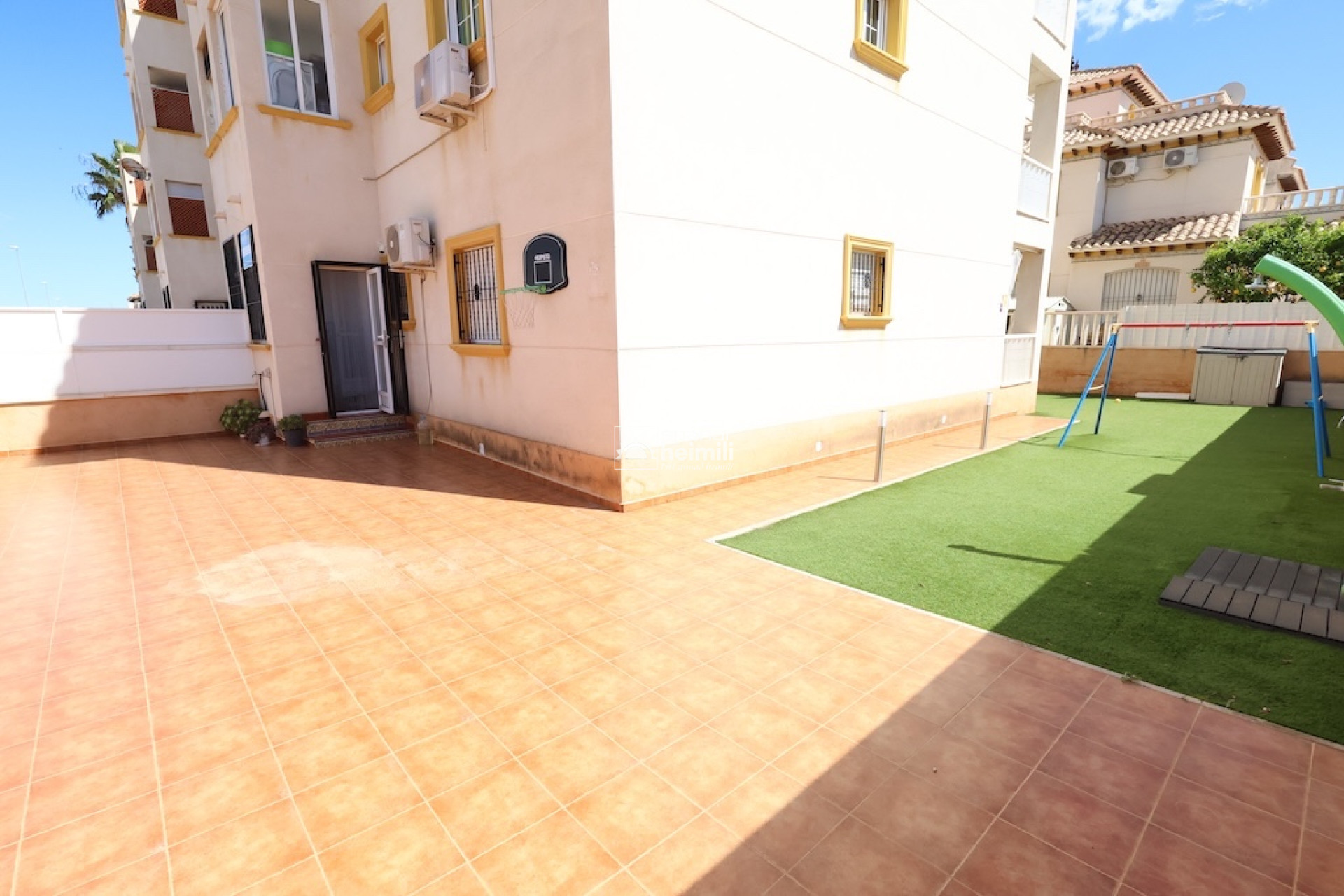 Herverkoop - Bungalow -
Cabo Roig