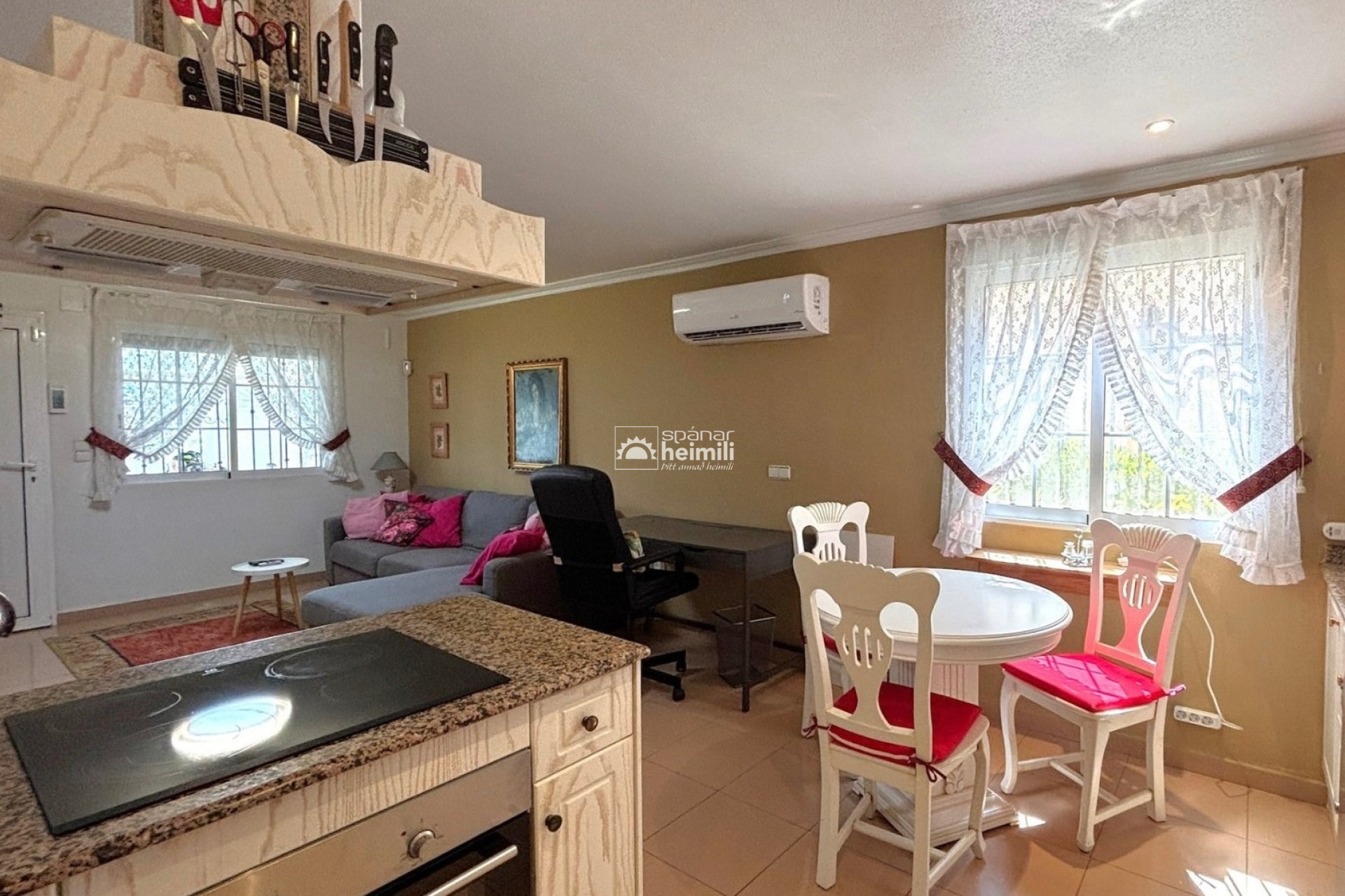 Herverkoop - Bungalow -
Playa flamenca