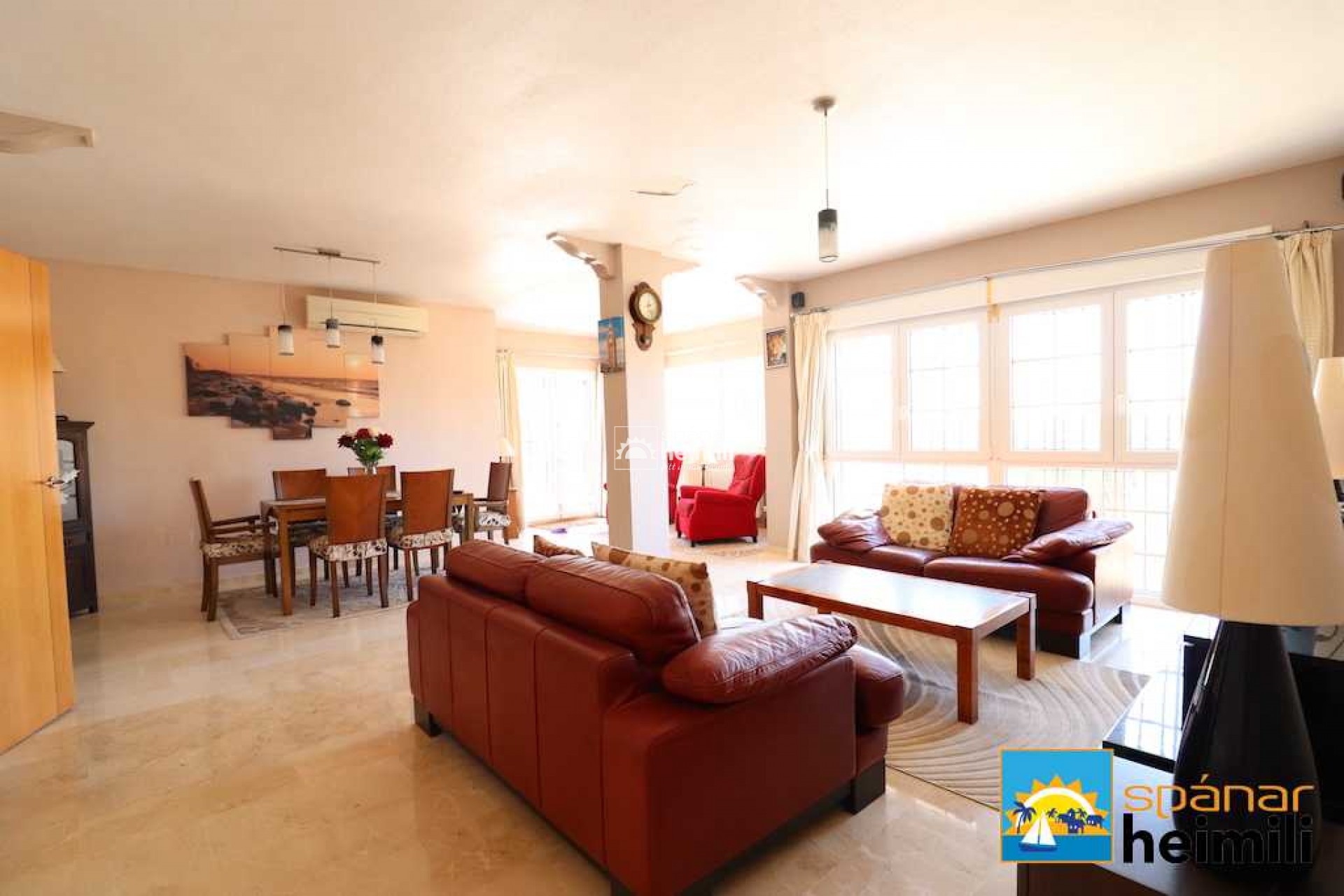 Herverkoop -  -
Campoamor/Las Ramblas