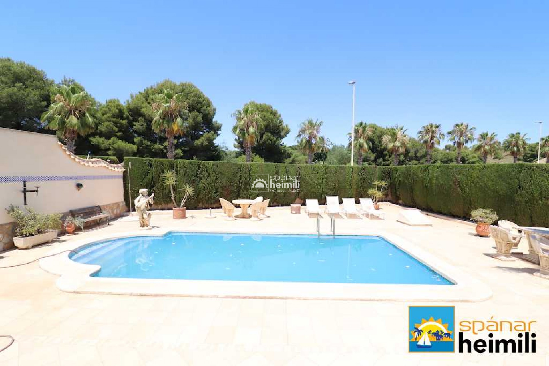 Herverkoop -  -
Campoamor/Las Ramblas