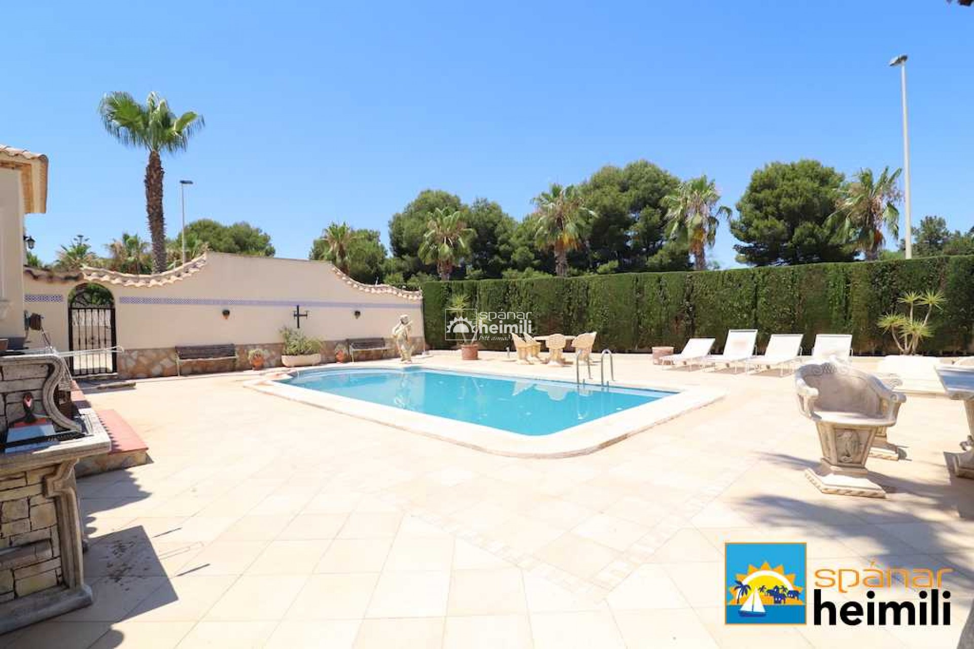 Herverkoop -  -
Campoamor/Las Ramblas