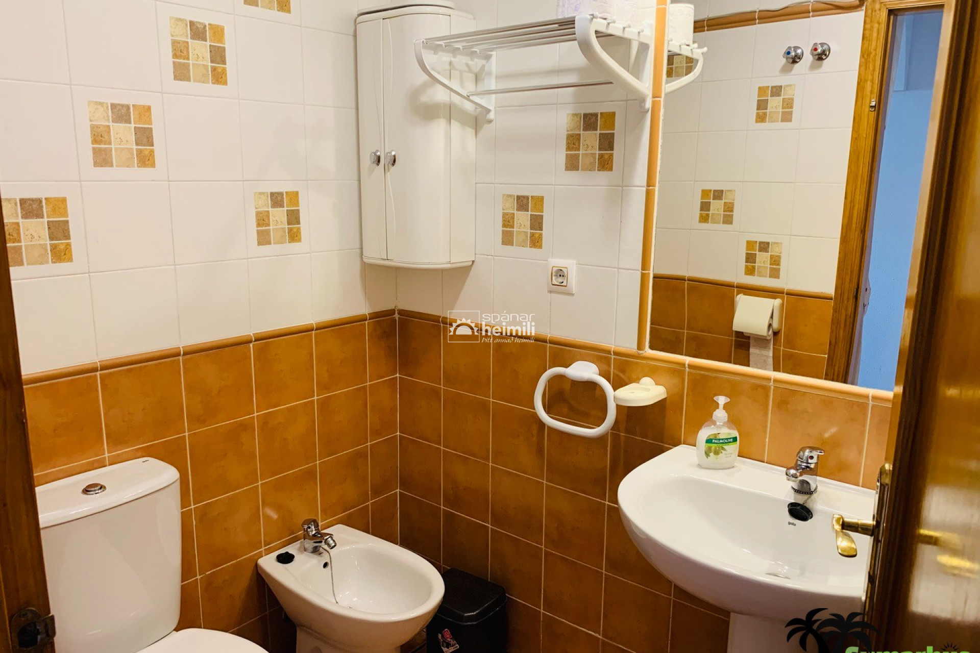 Herverkoop - Geschakelde woning -
Cabo Roig