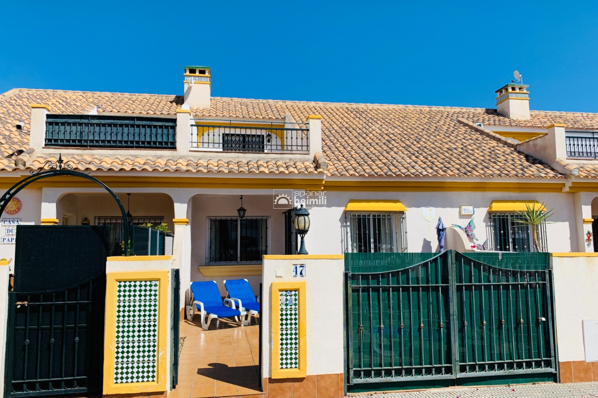 Herverkoop - Geschakelde woning -
Cabo Roig