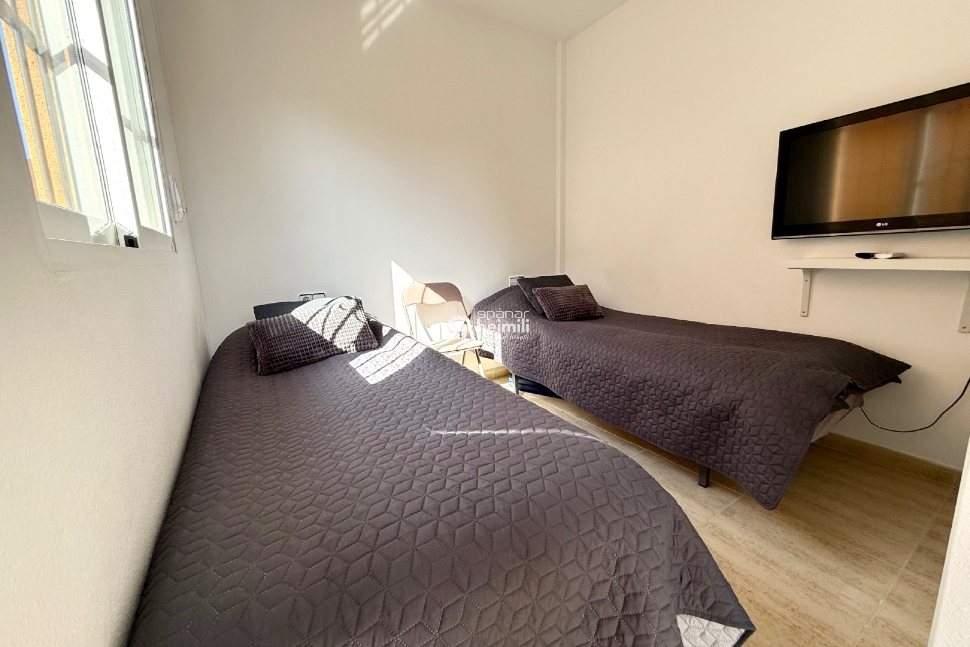 Herverkoop - Geschakelde woning -
Cabo Roig