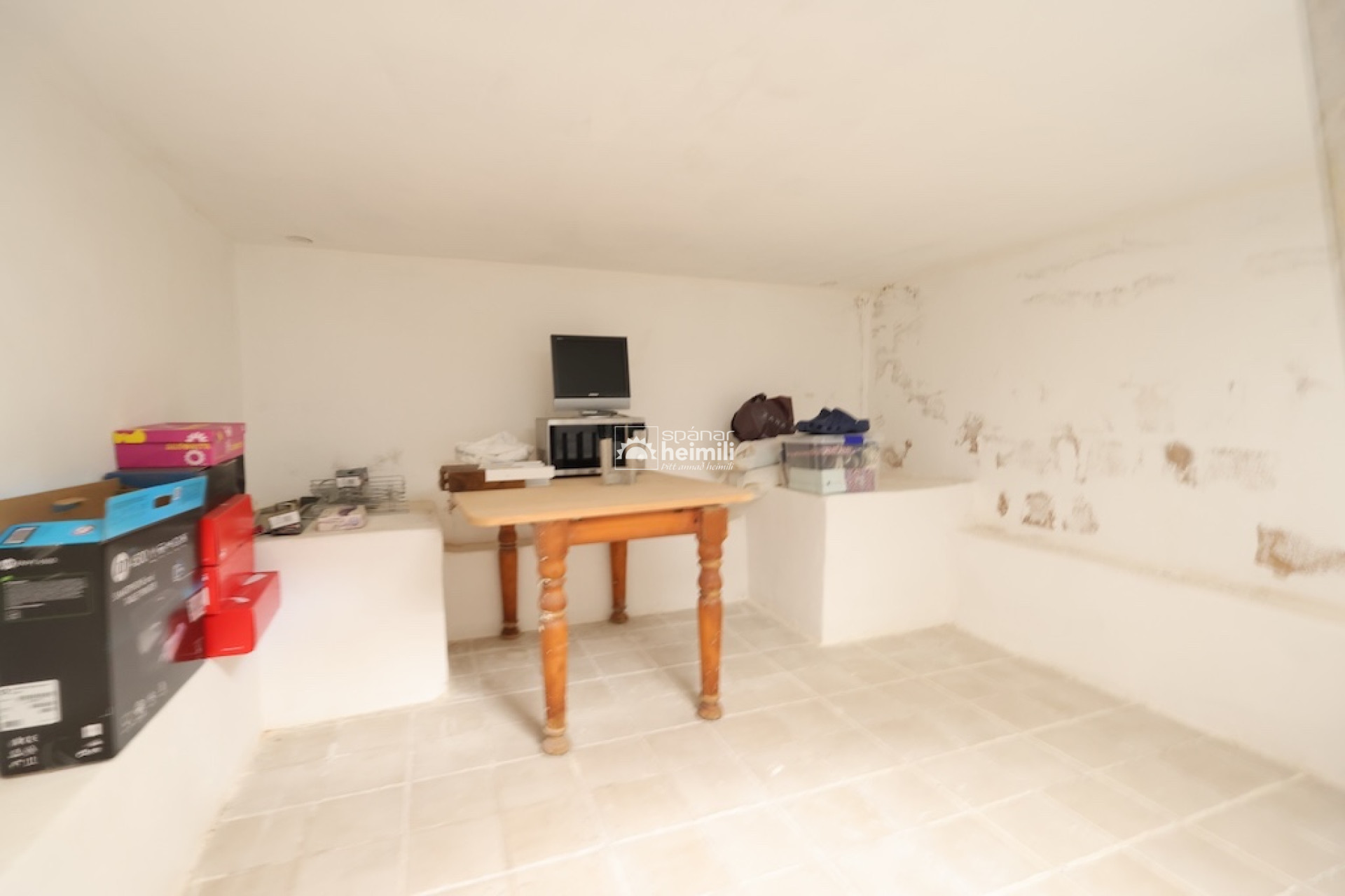 Herverkoop - Geschakelde woning -
Cabo Roig