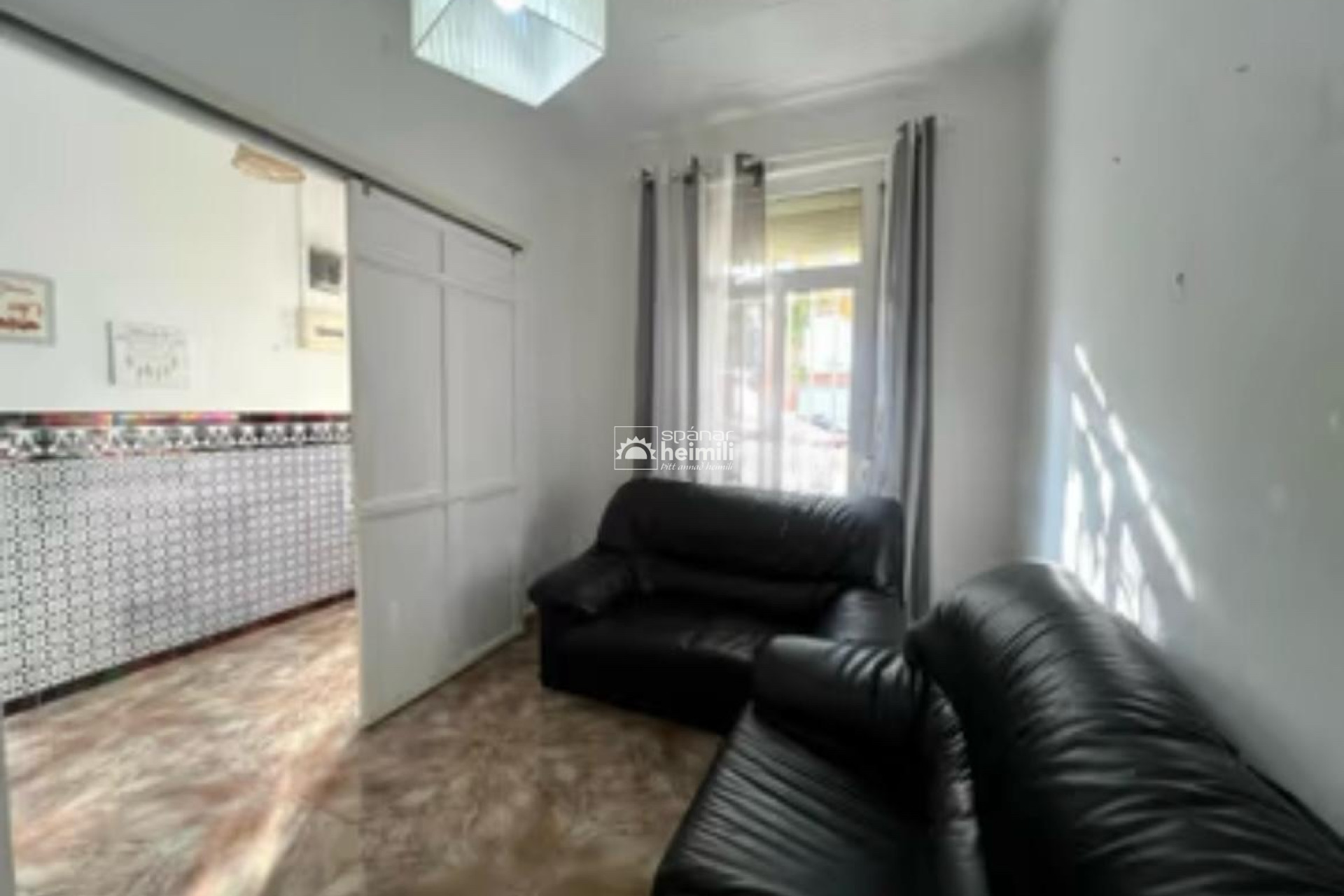 Herverkoop - Geschakelde woning -
Cartagena