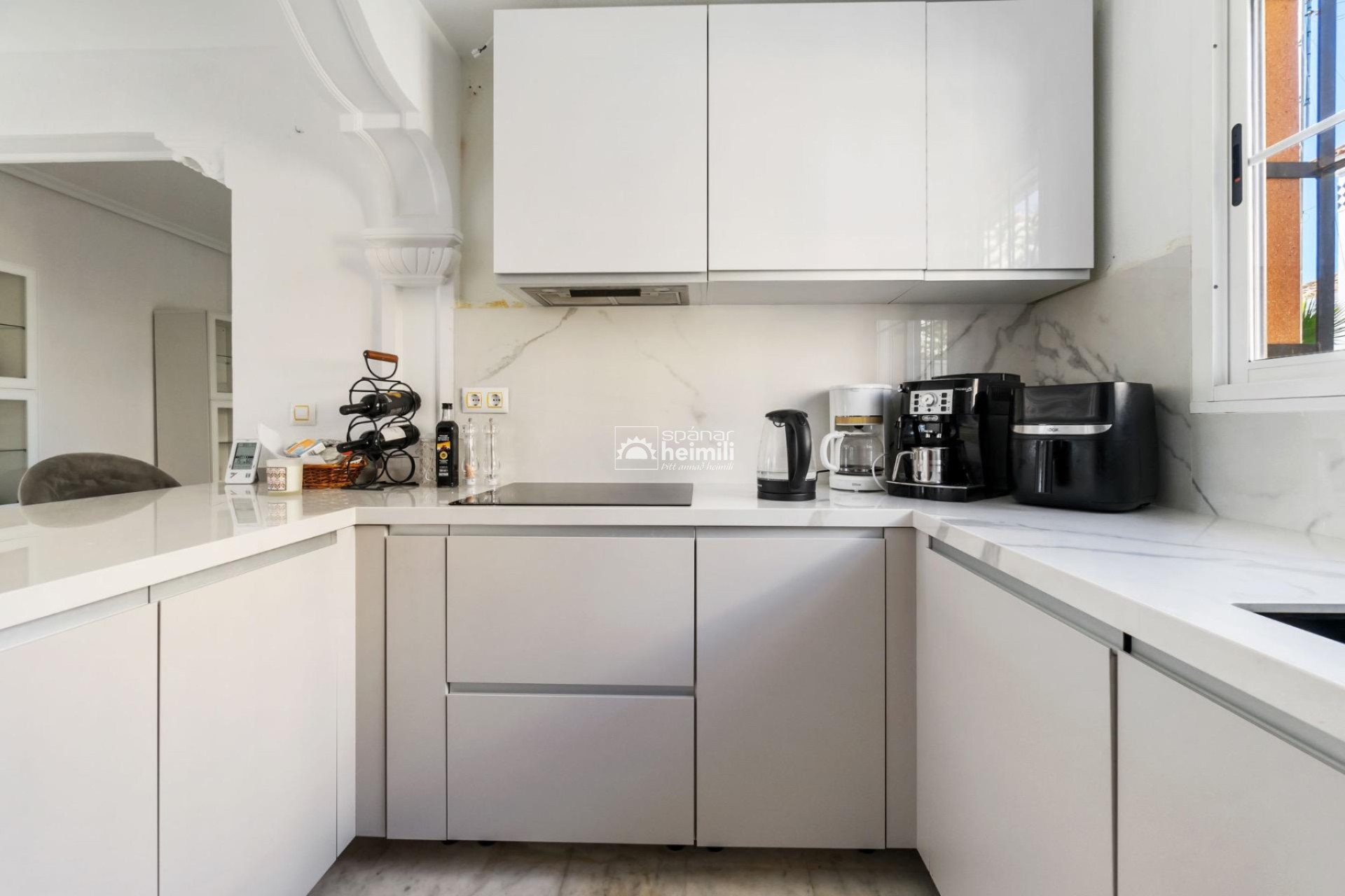 Herverkoop - Geschakelde woning -
Villamartin