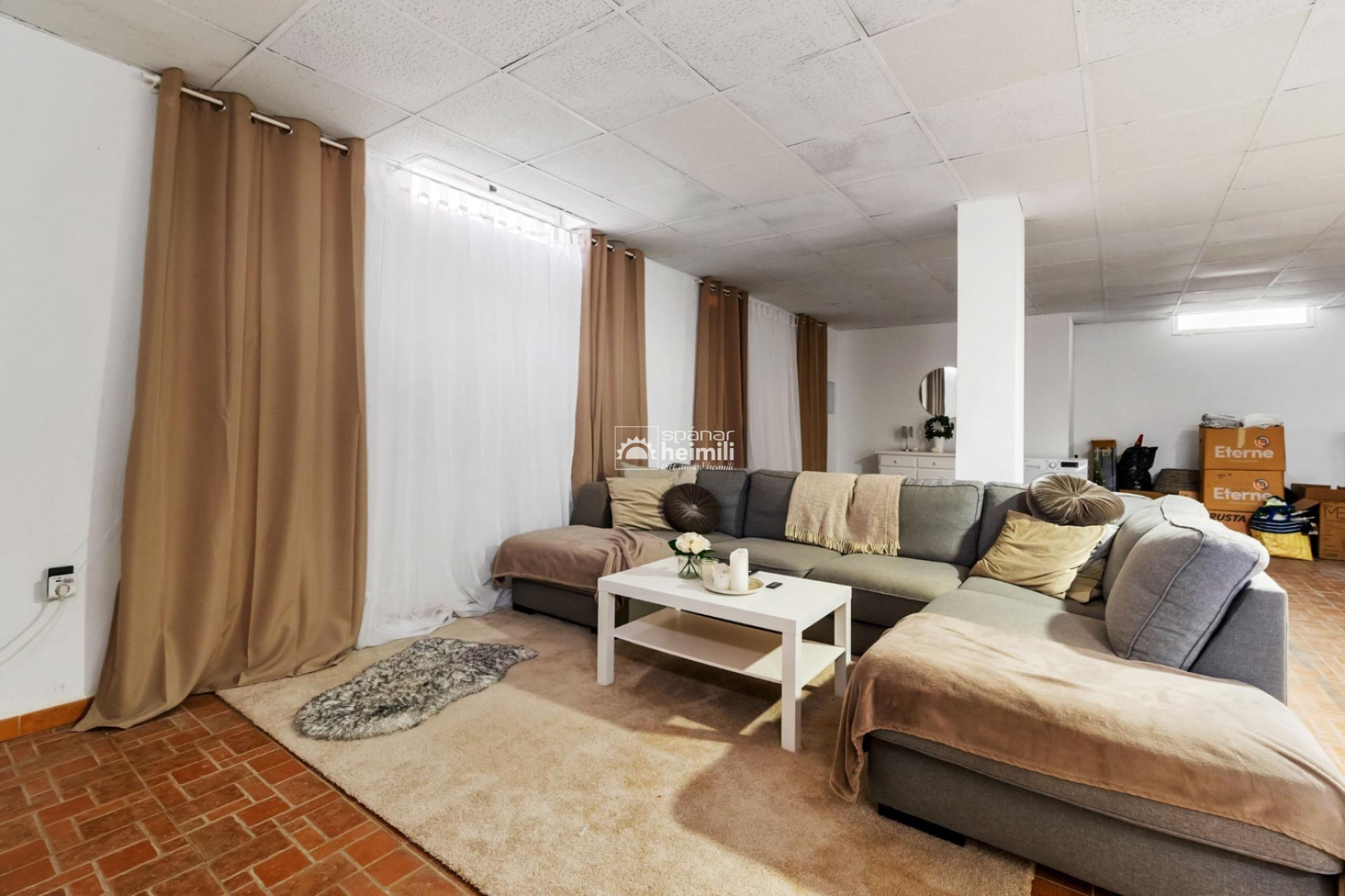 Herverkoop - Geschakelde woning -
Villamartin