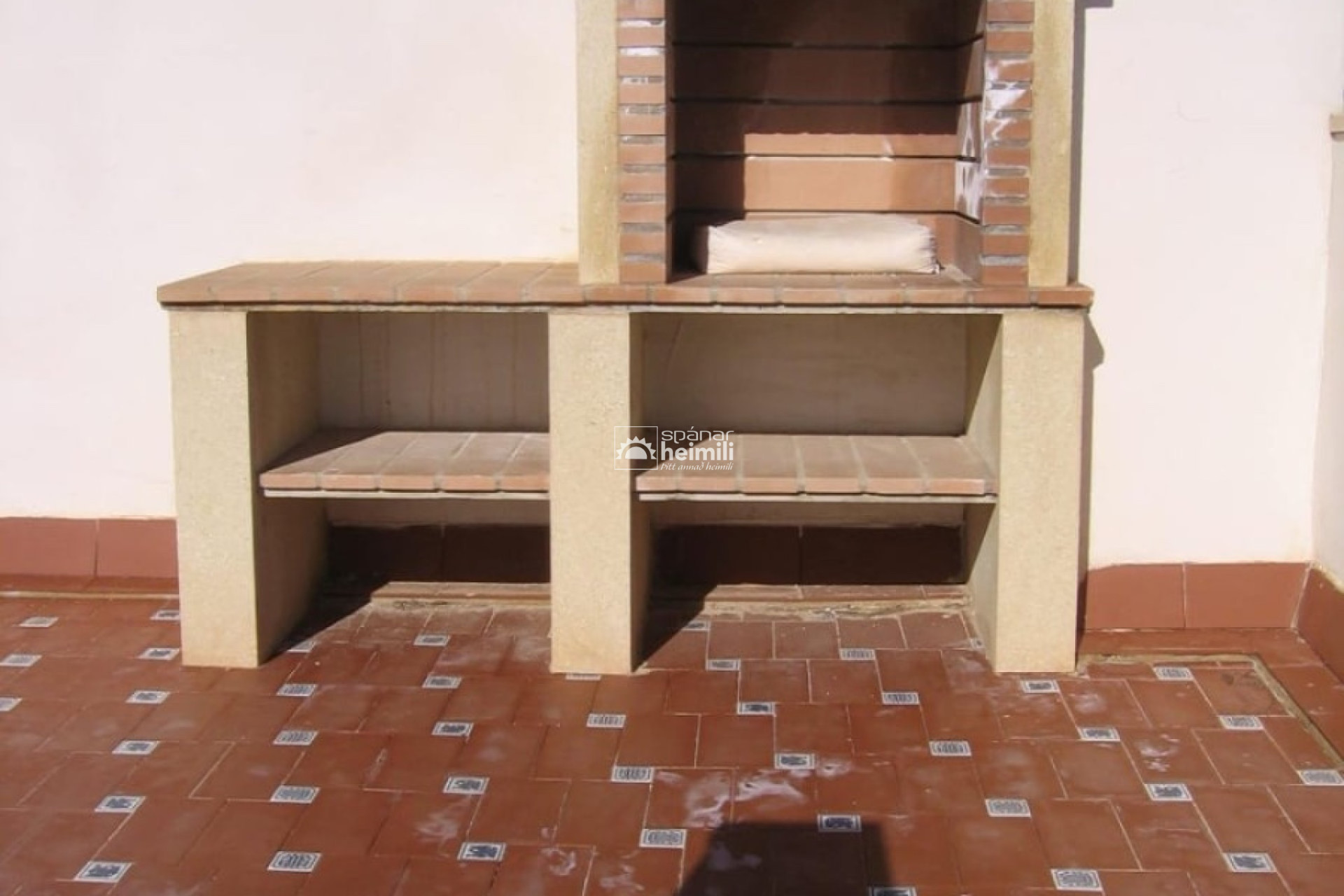 Herverkoop - Geschakelde woning -
Villamartin