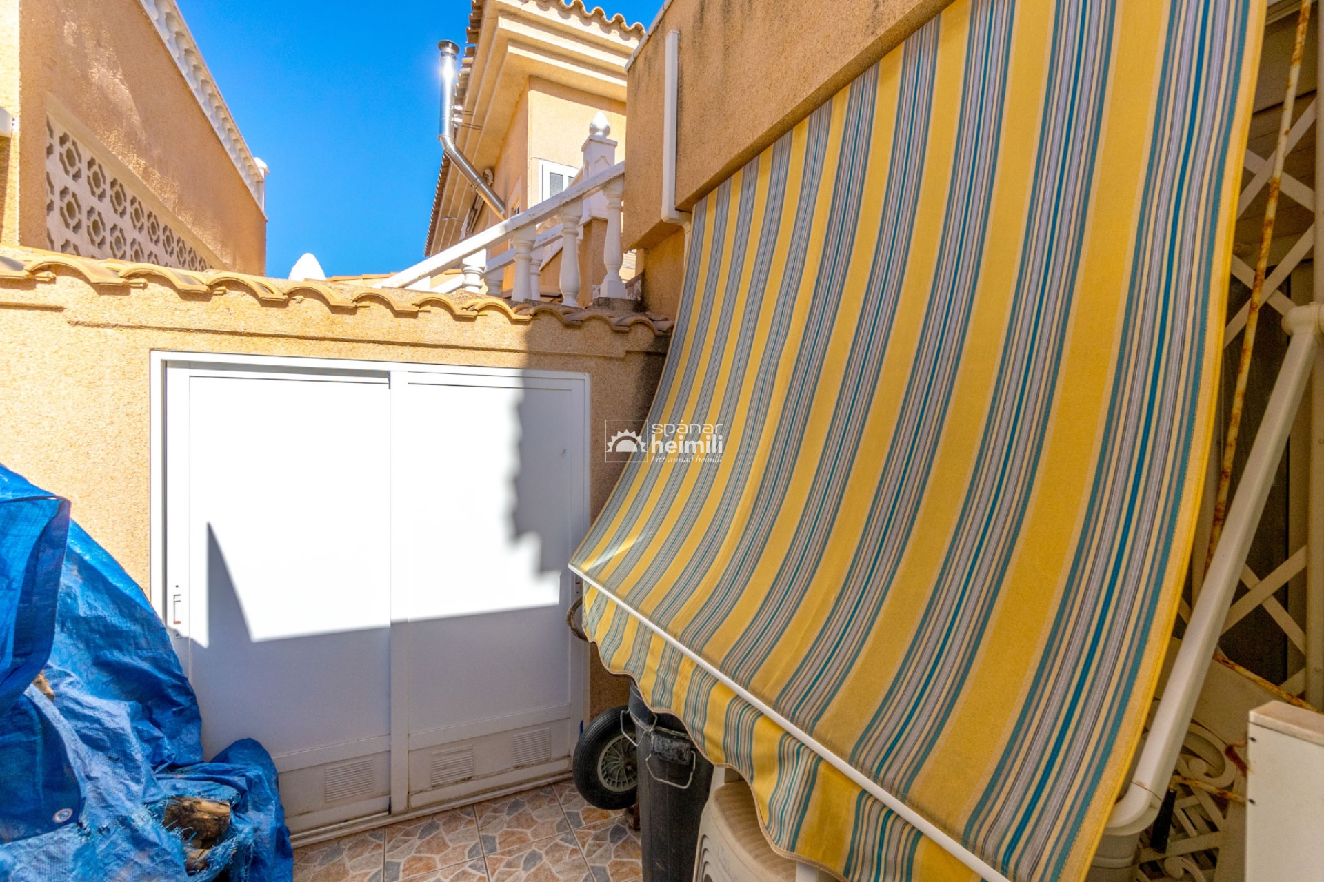 Herverkoop - Halfopen bebouwing -
Los Altos/Los Balcones