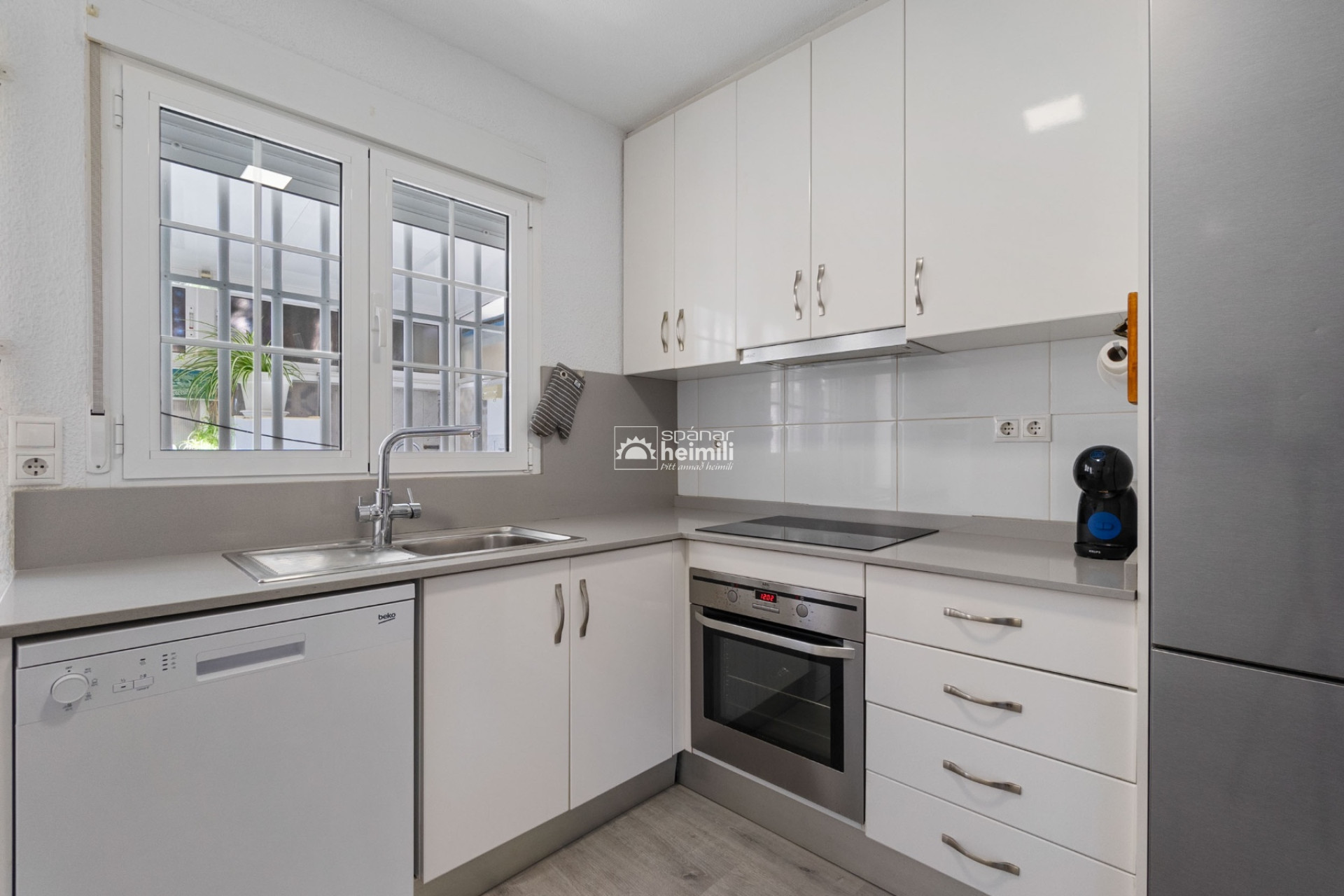 Herverkoop - Halfopen bebouwing -
Los Altos/Los Balcones