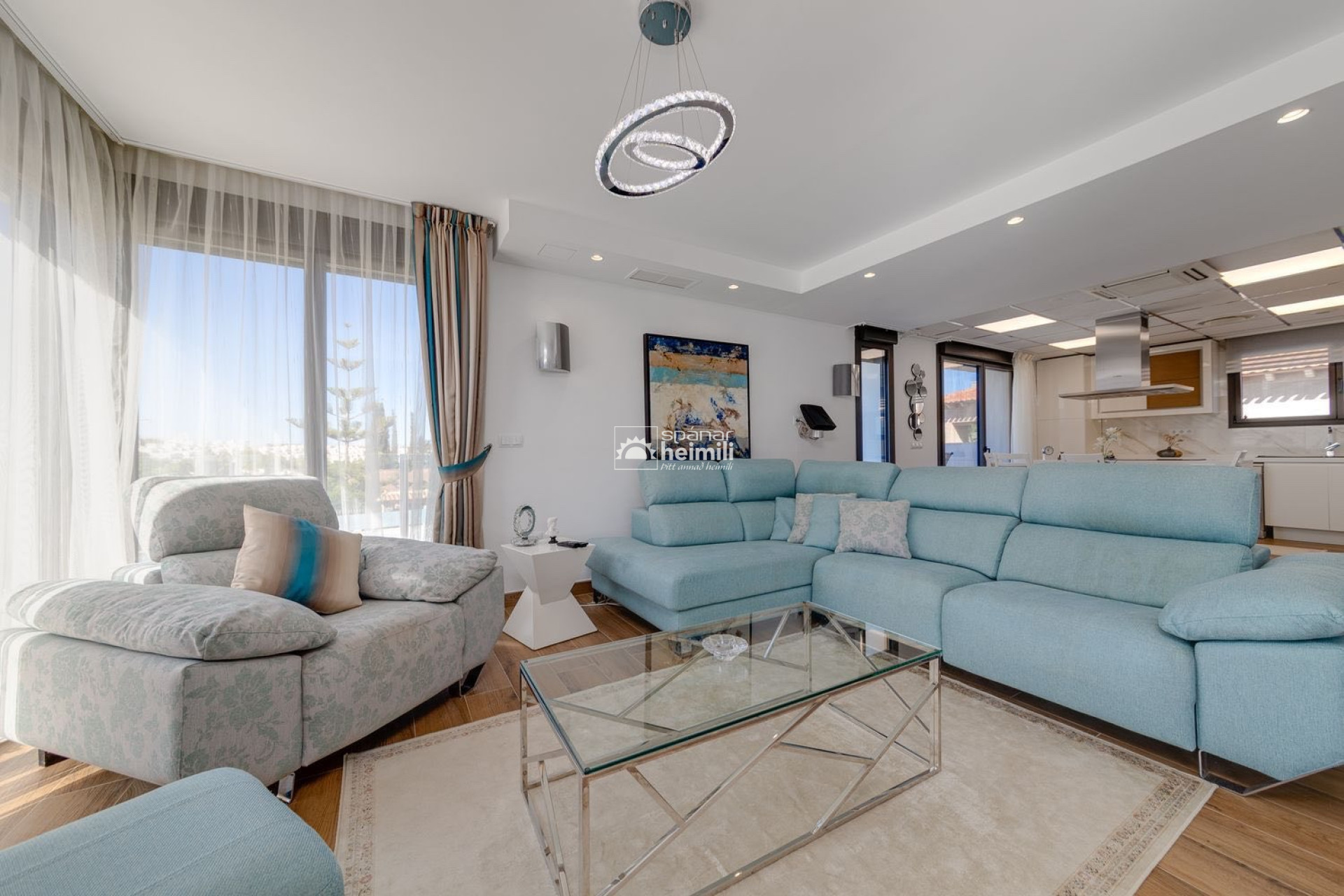 Herverkoop -  -
Los Altos/Los Balcones