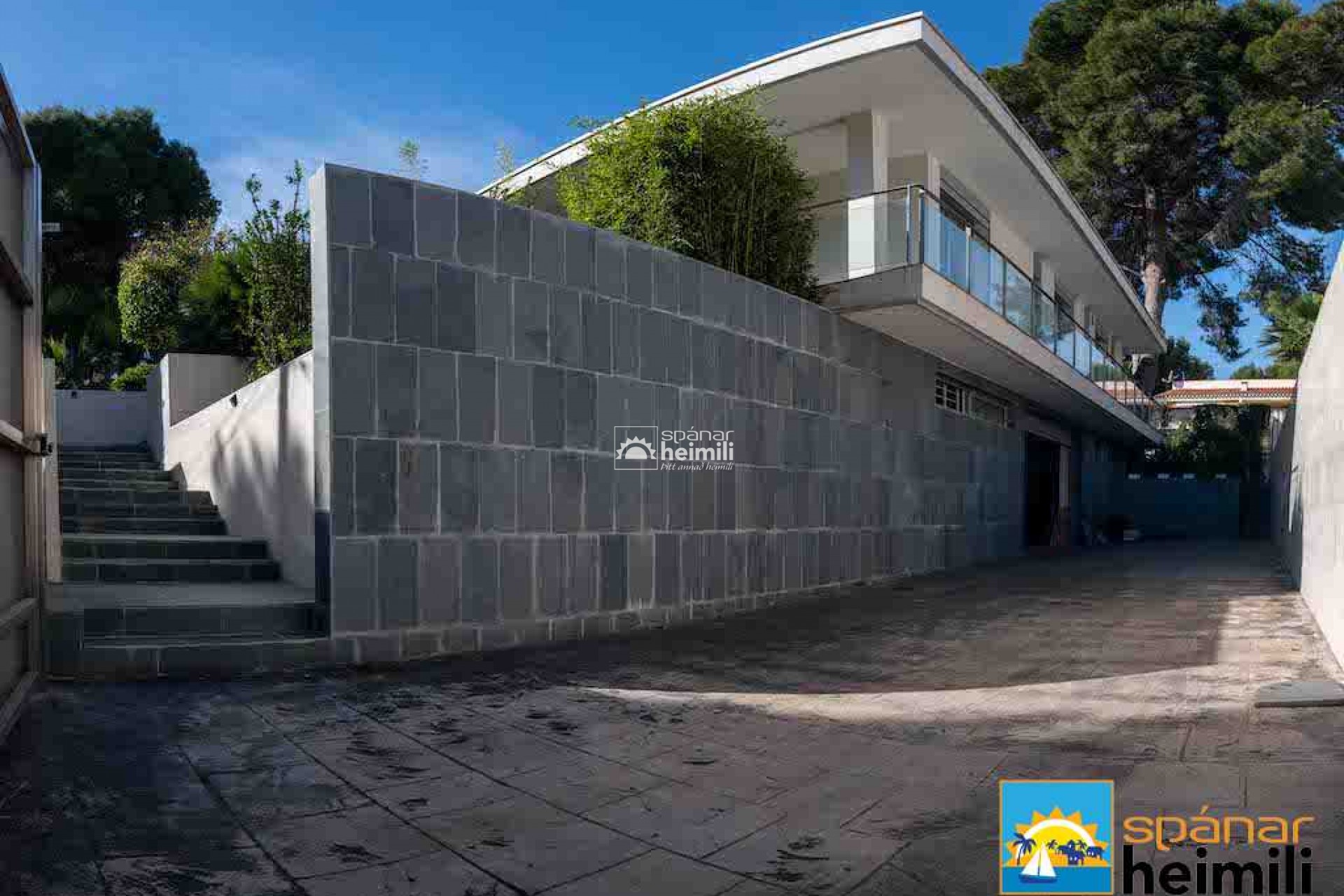 Herverkoop -  -
Los Altos/Los Balcones