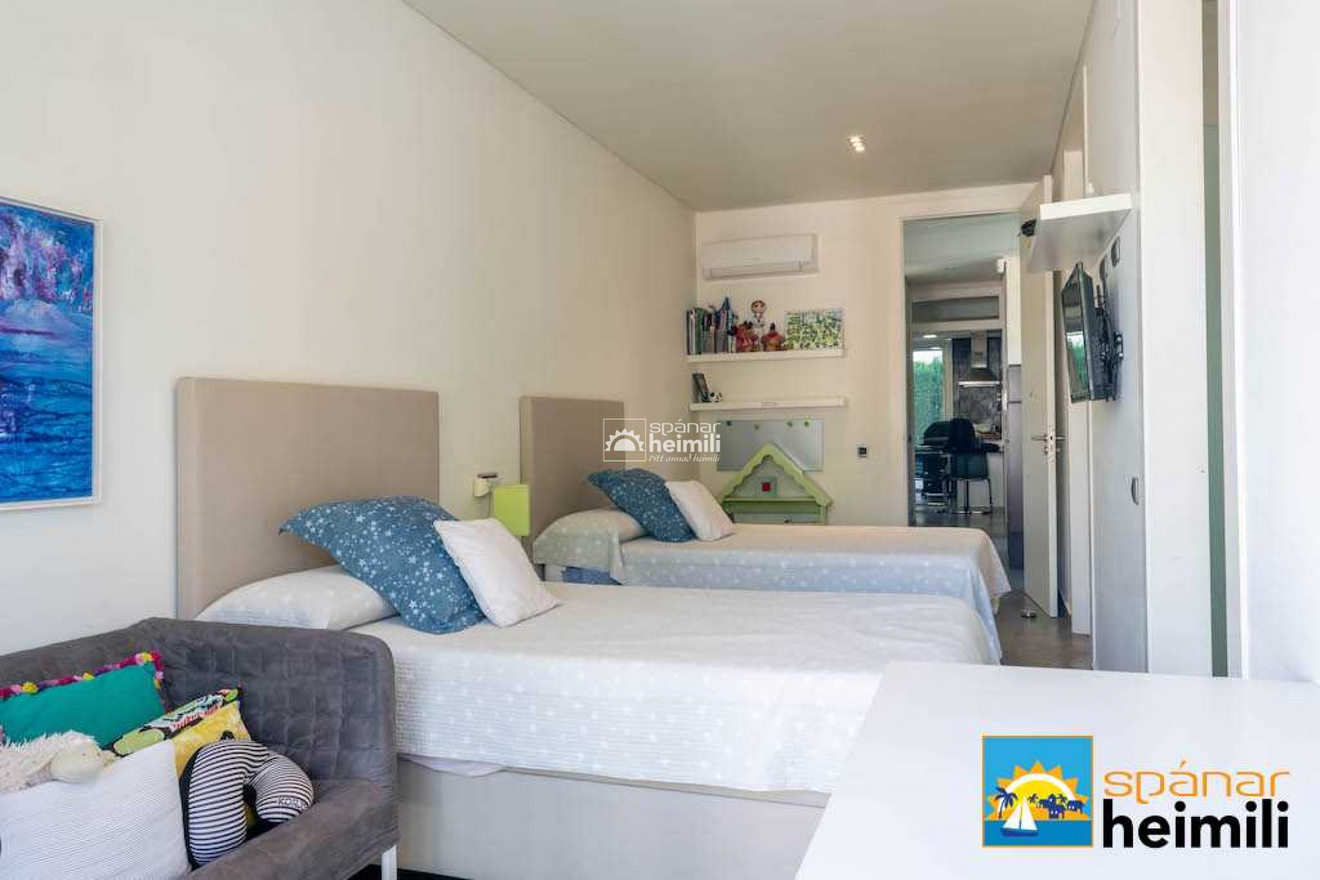 Herverkoop -  -
Los Altos/Los Balcones