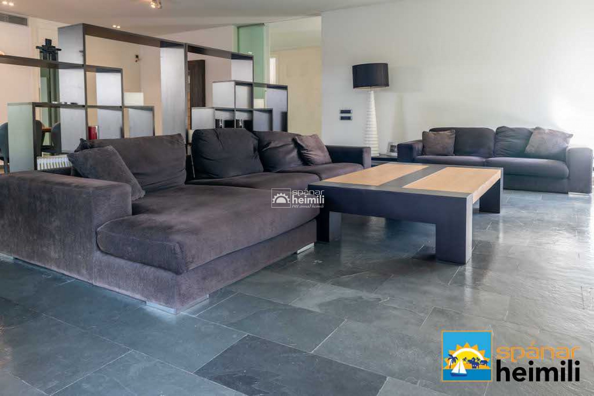 Herverkoop -  -
Los Altos/Los Balcones