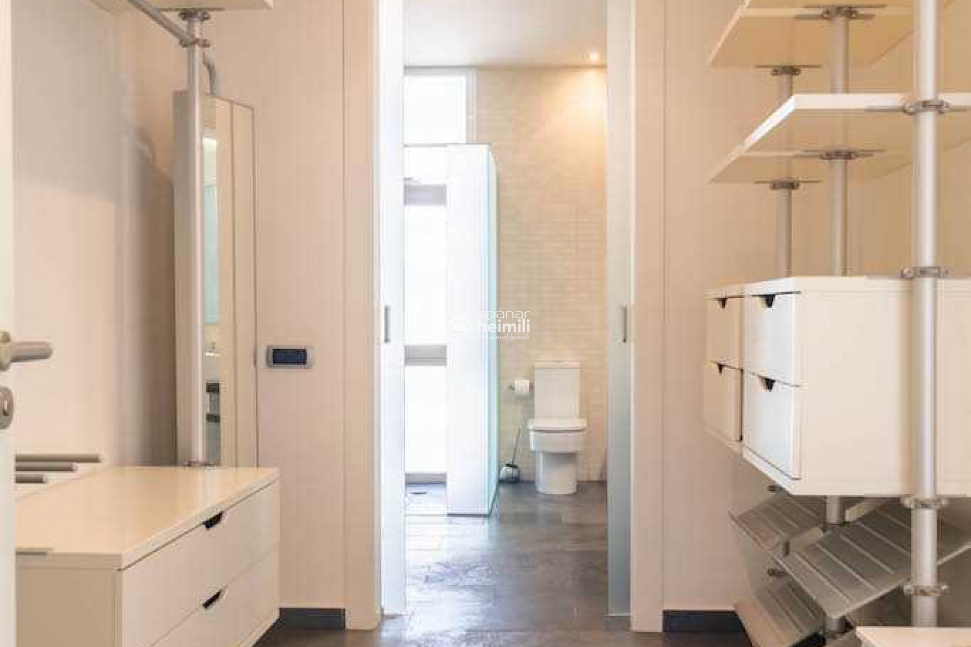 Herverkoop -  -
Los Altos/Los Balcones