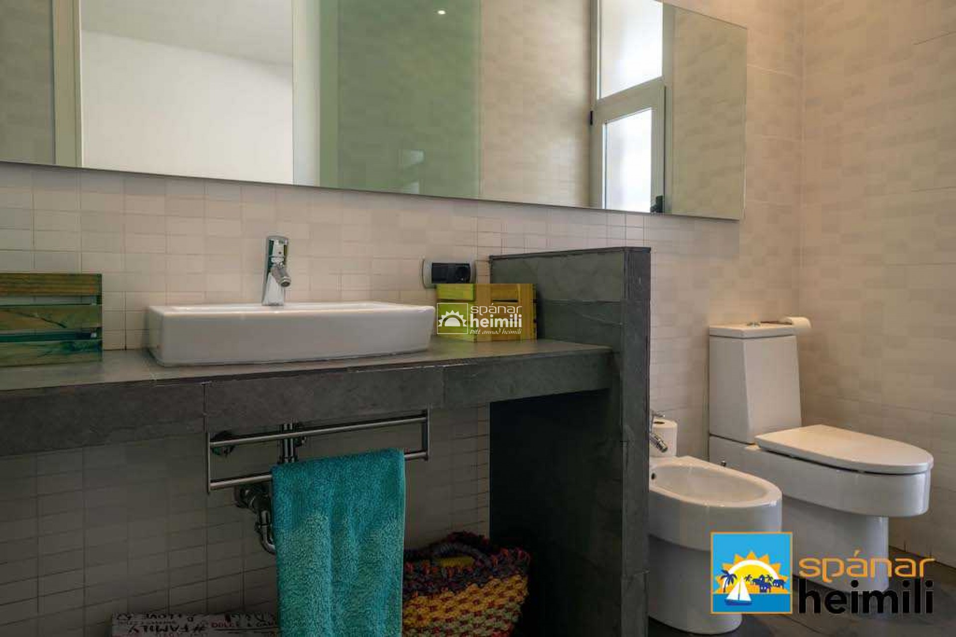 Herverkoop -  -
Los Altos/Los Balcones