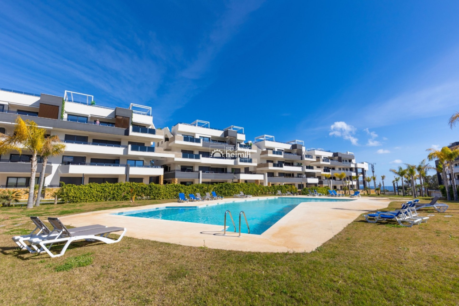 Herverkoop - Penthouse -
Playa flamenca