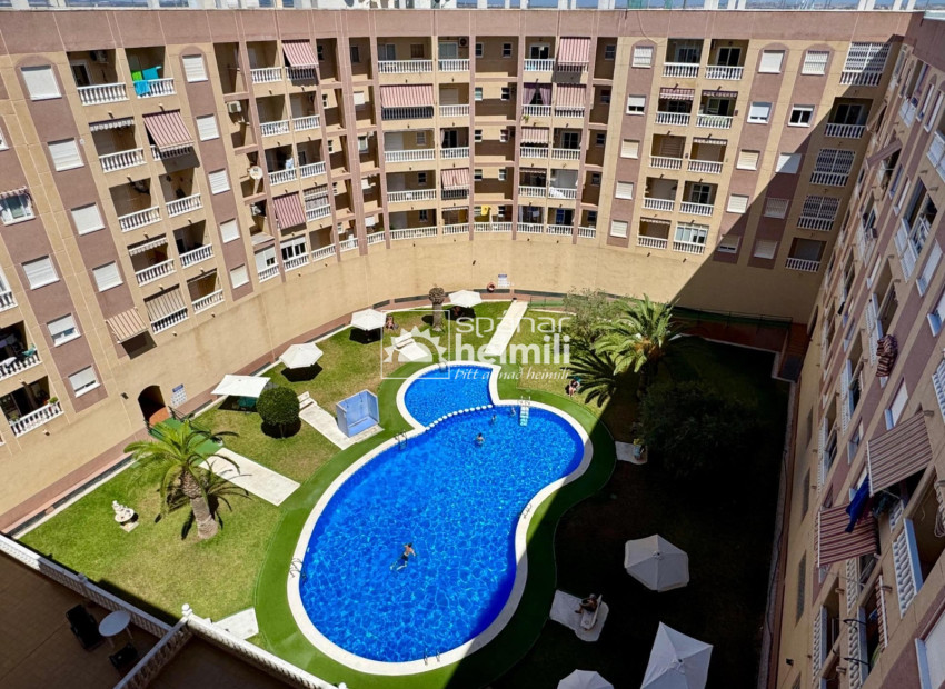 Herverkoop - Penthouse -
Torrevieja