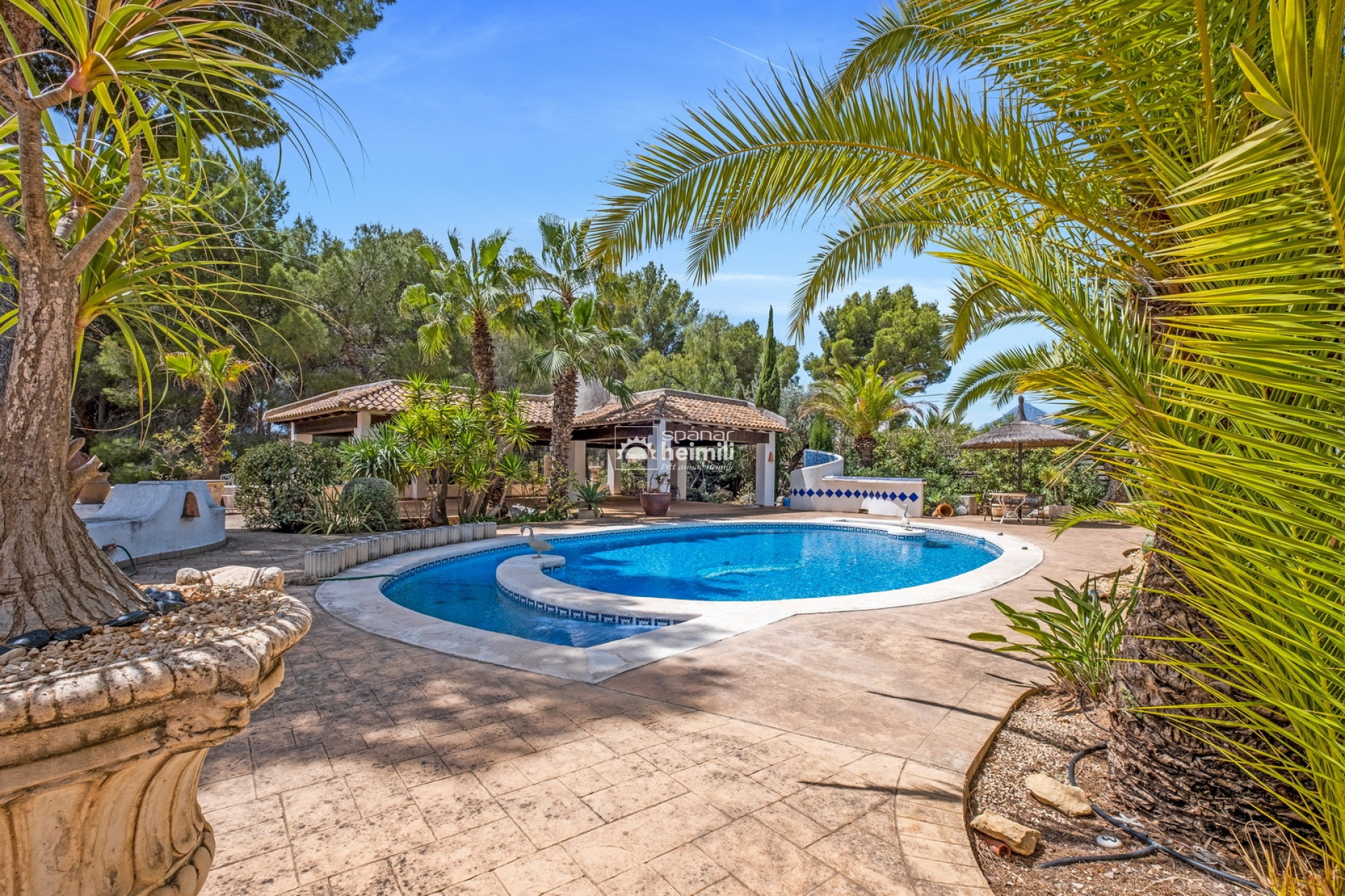 Herverkoop - Villa -
Albir, Alfaz / Altea - Altea