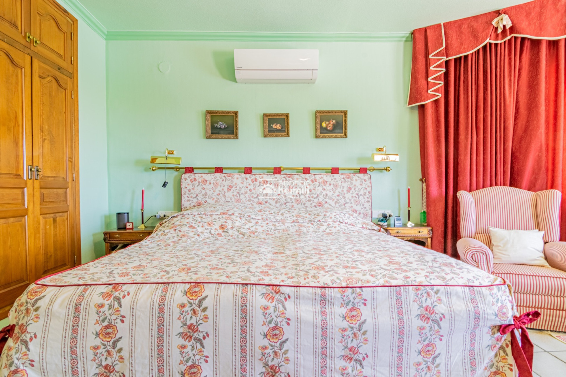 Herverkoop - Villa -
Albir, Alfaz / Altea - Altea