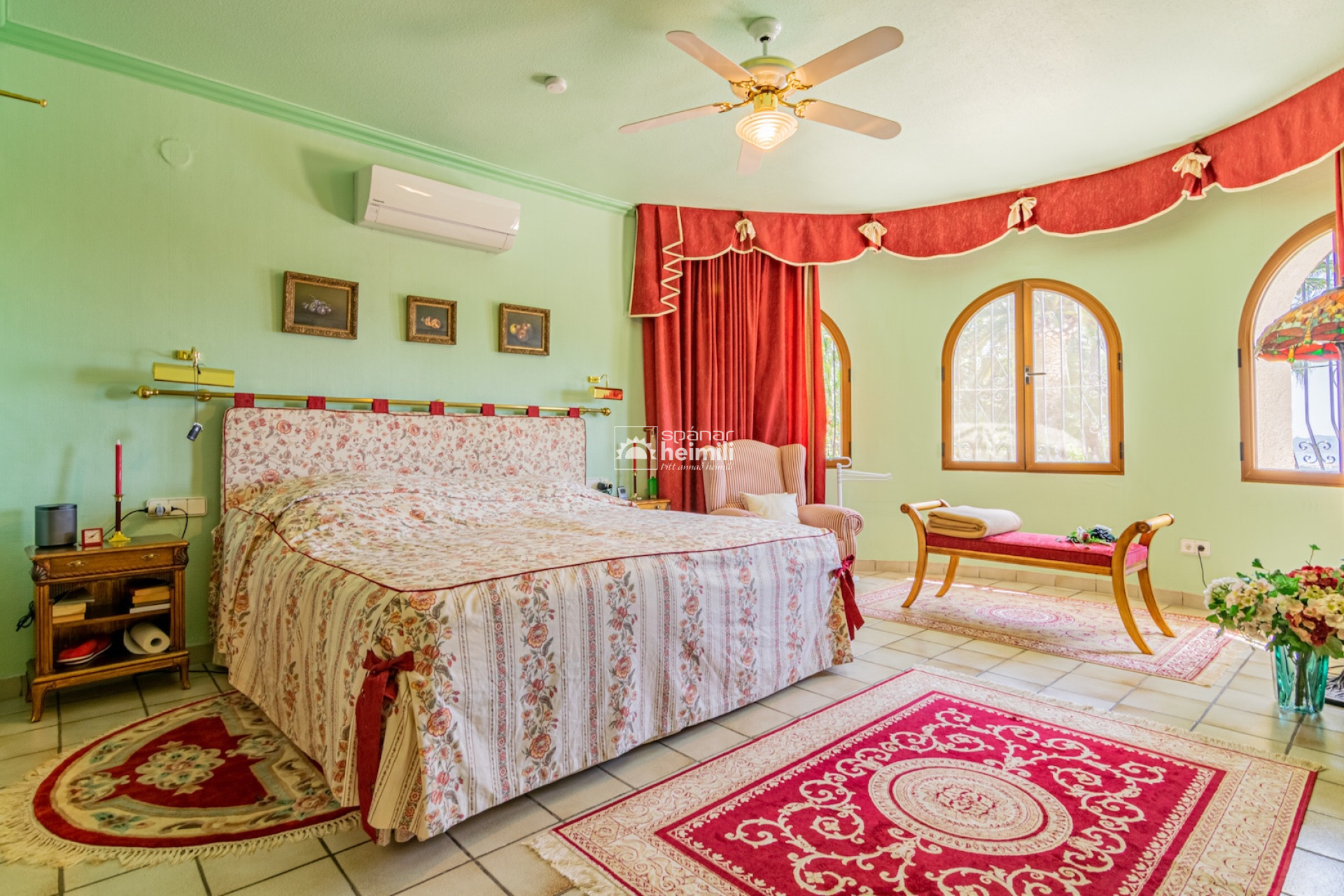 Herverkoop - Villa -
Albir, Alfaz / Altea - Altea