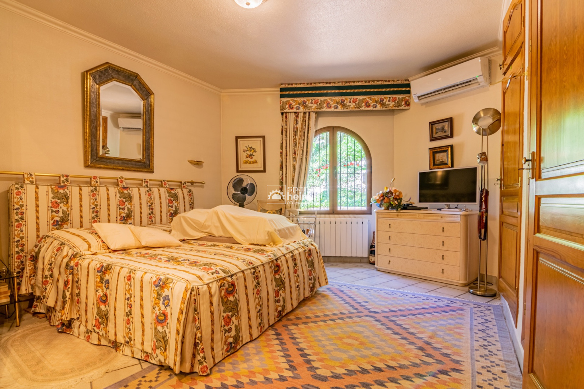 Herverkoop - Villa -
Albir, Alfaz / Altea - Altea