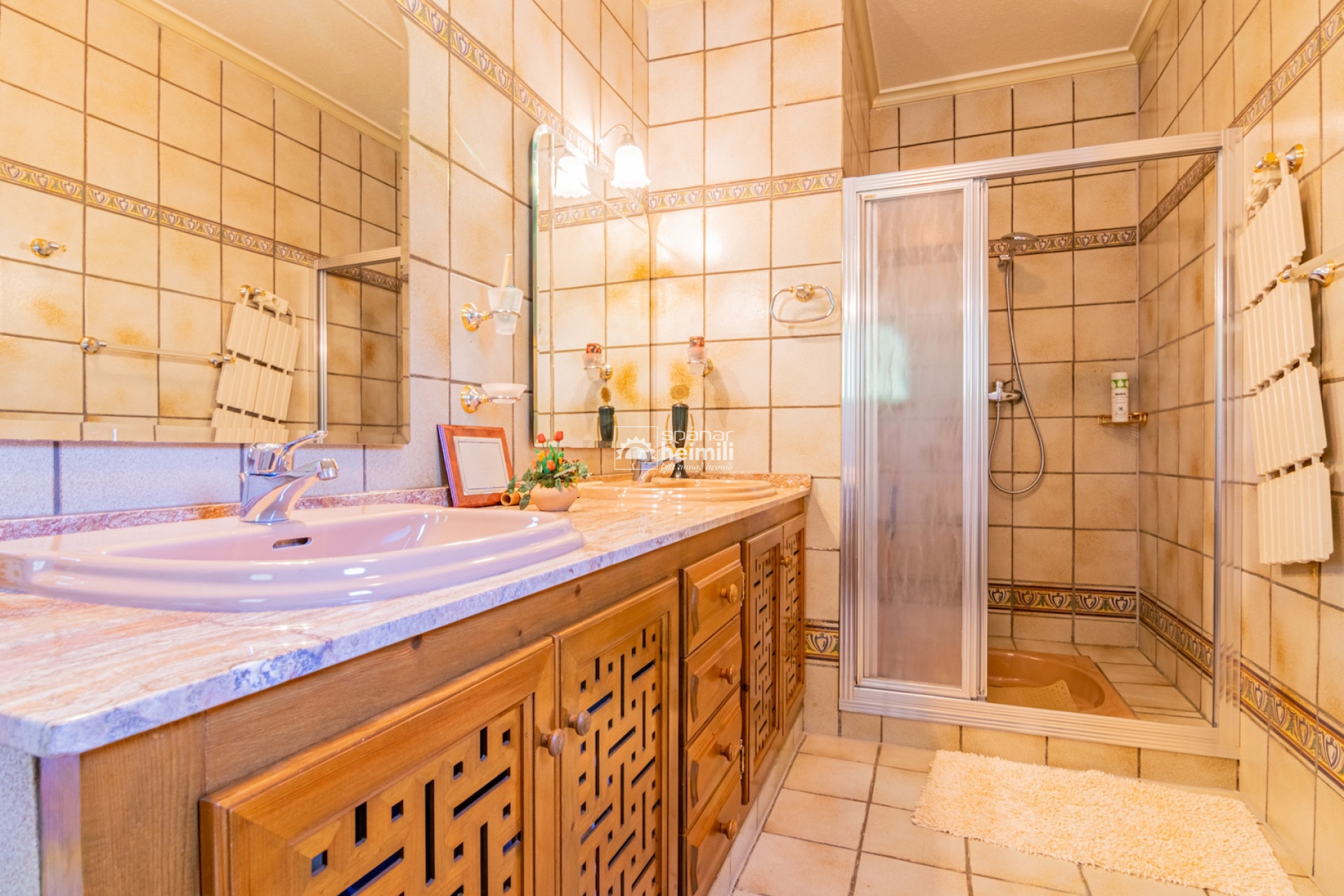 Herverkoop - Villa -
Albir, Alfaz / Altea - Altea