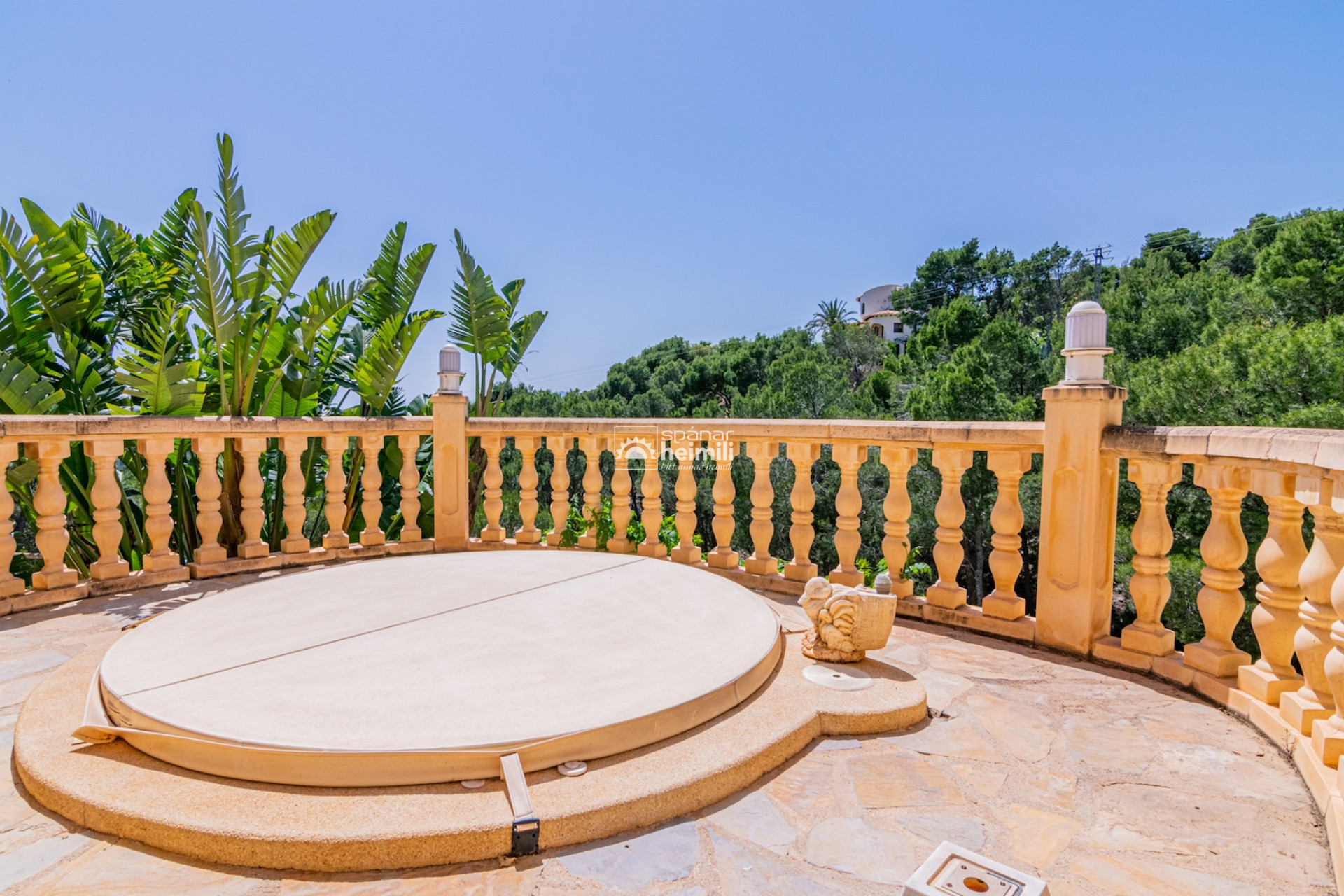 Herverkoop - Villa -
Albir, Alfaz / Altea - Altea