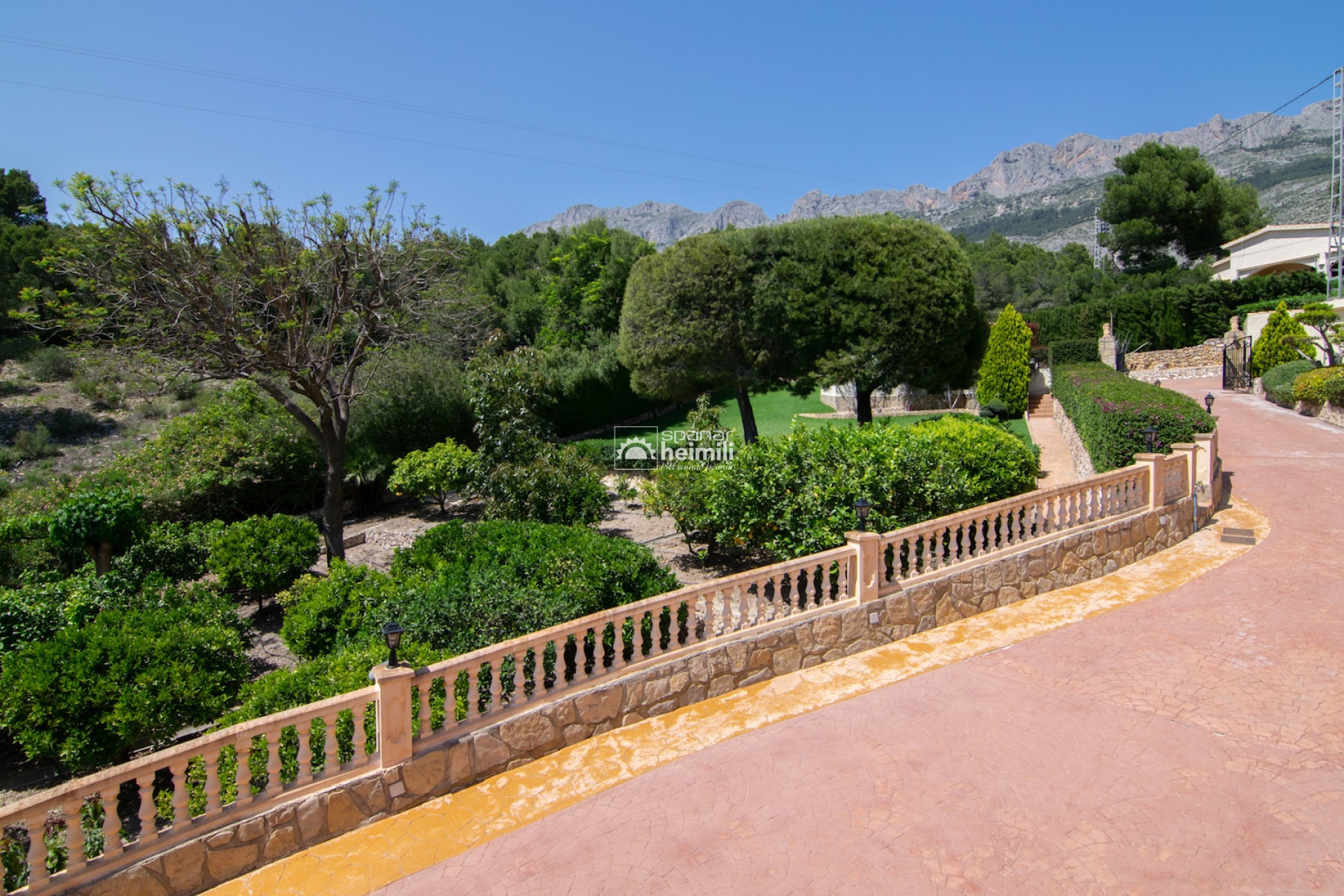 Herverkoop - Villa -
Albir, Alfaz / Altea - Altea