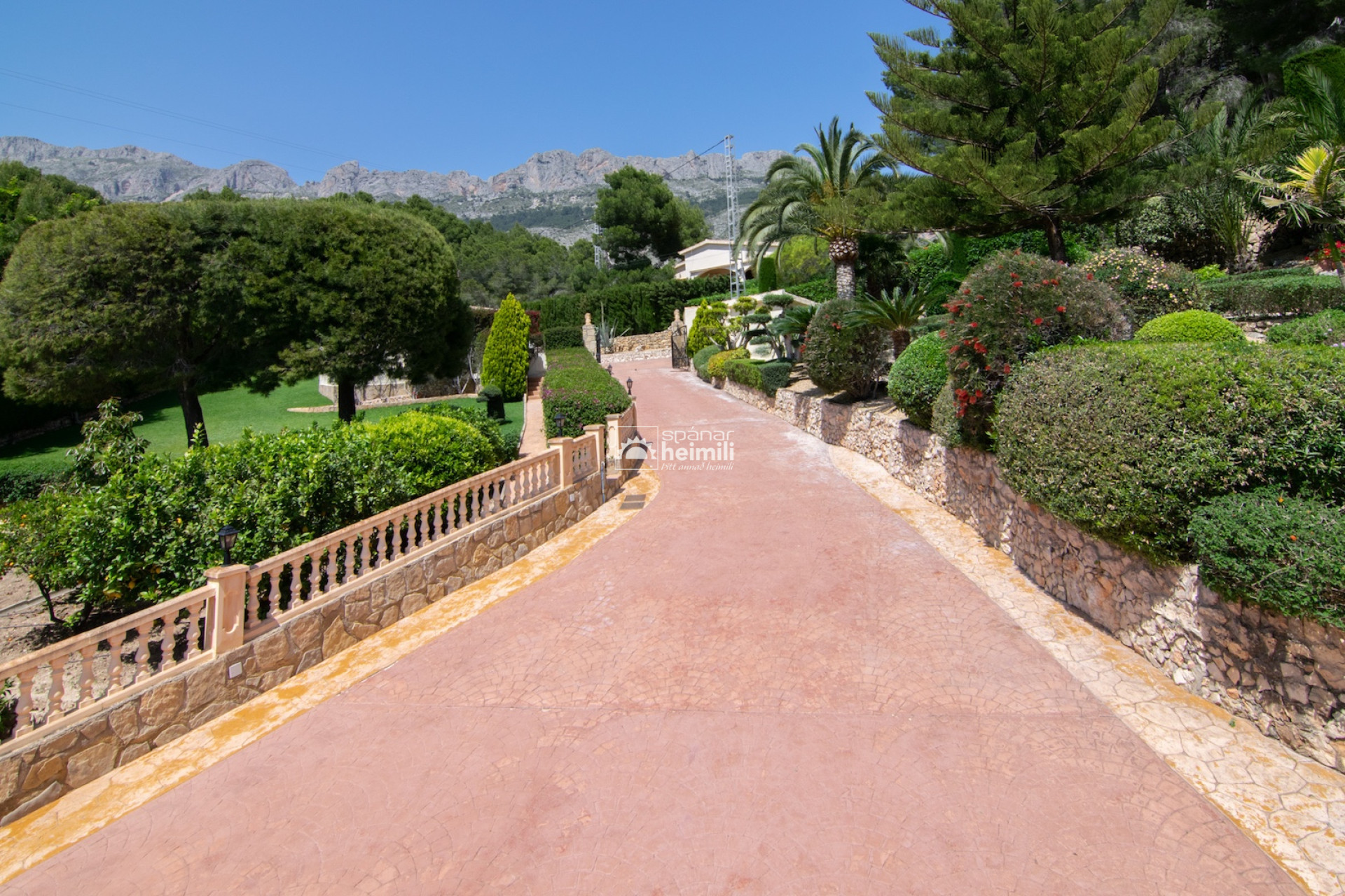 Herverkoop - Villa -
Albir, Alfaz / Altea - Altea