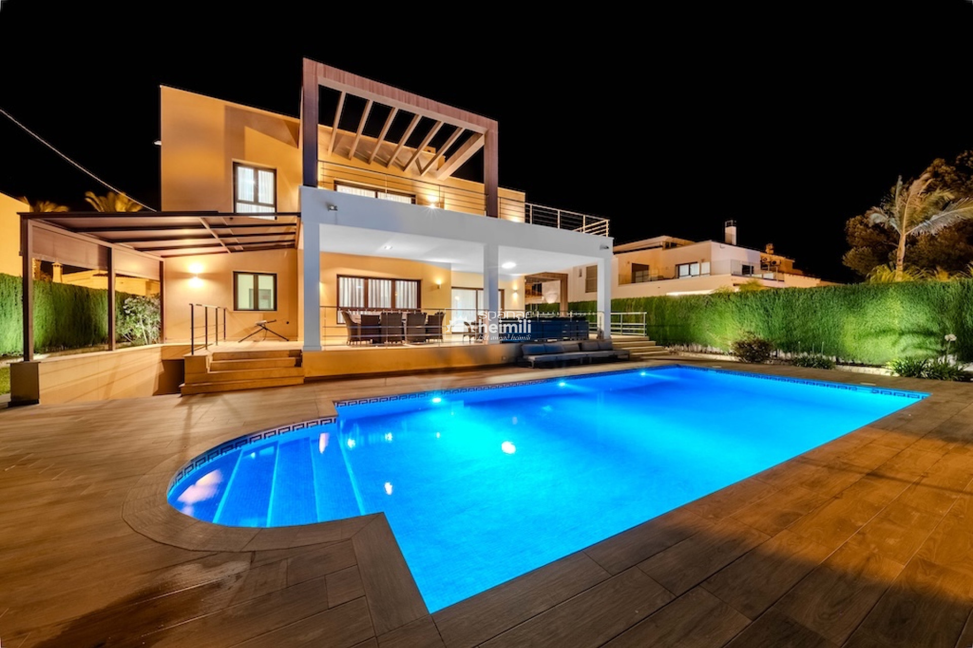 Herverkoop - Villa -
Cabo Roig