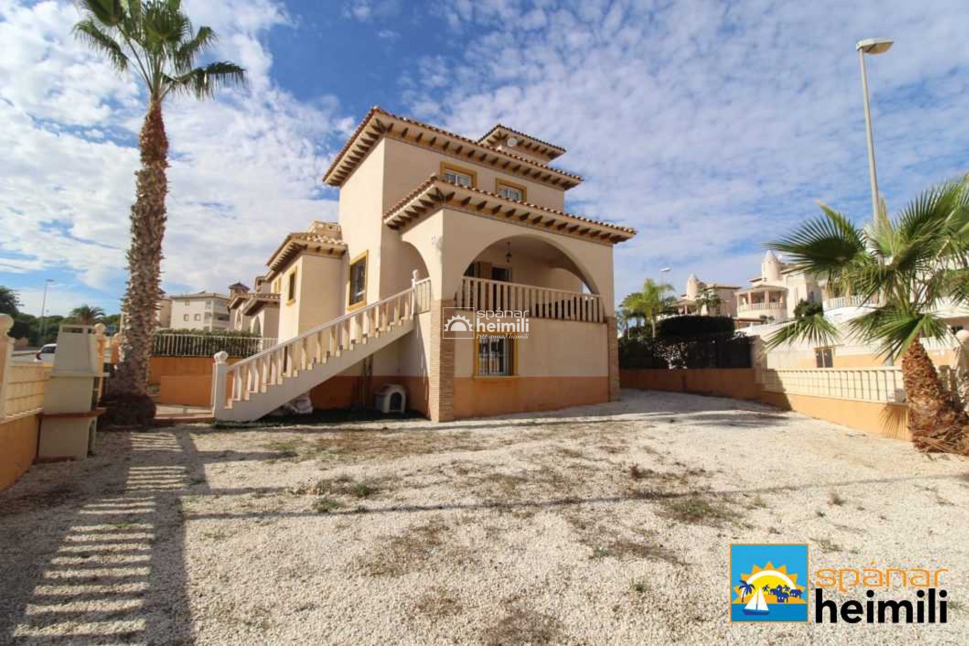 Herverkoop - Villa -
Cabo Roig