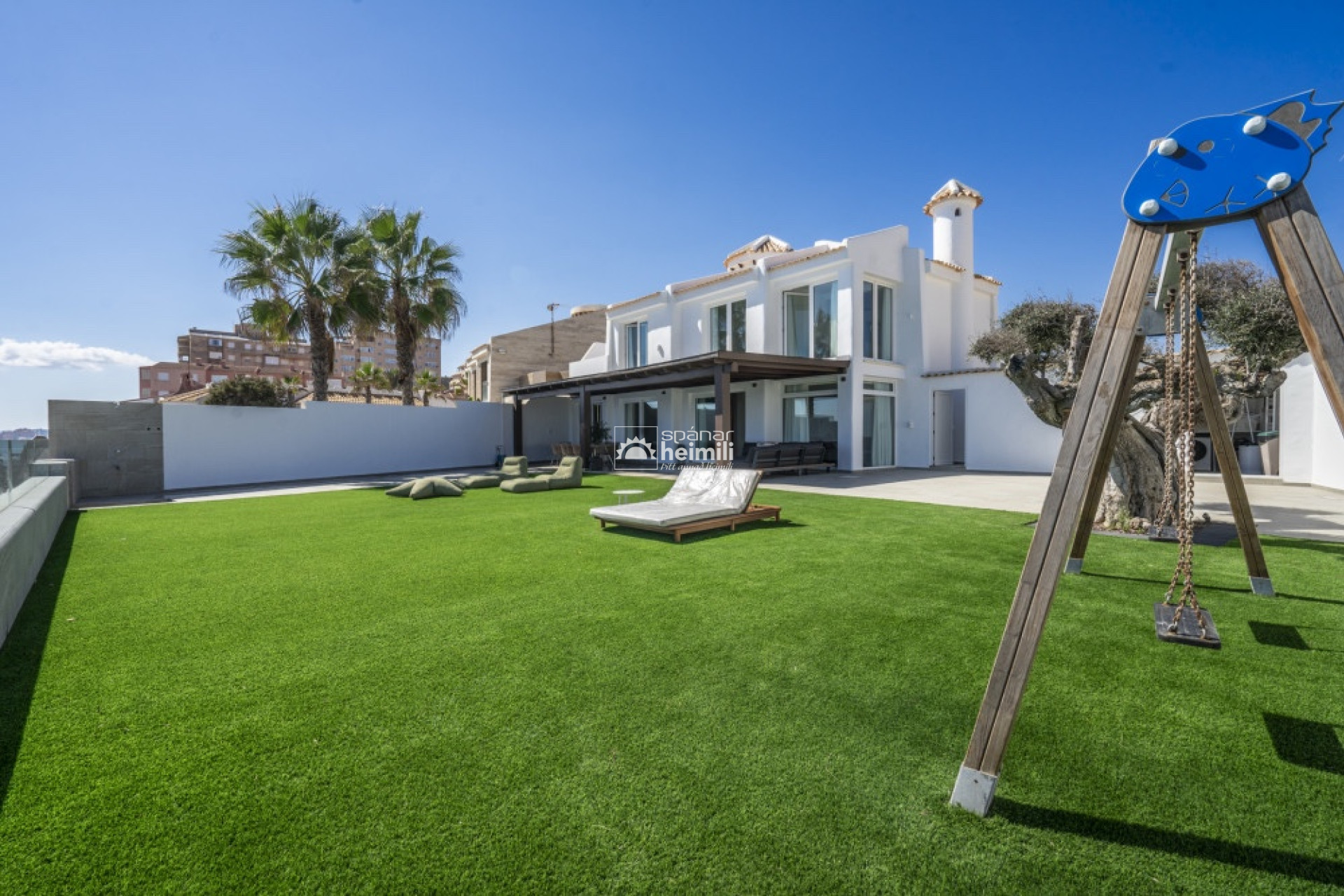 Herverkoop - Villa -
La Manga del Mar Menor - Playa del Galán