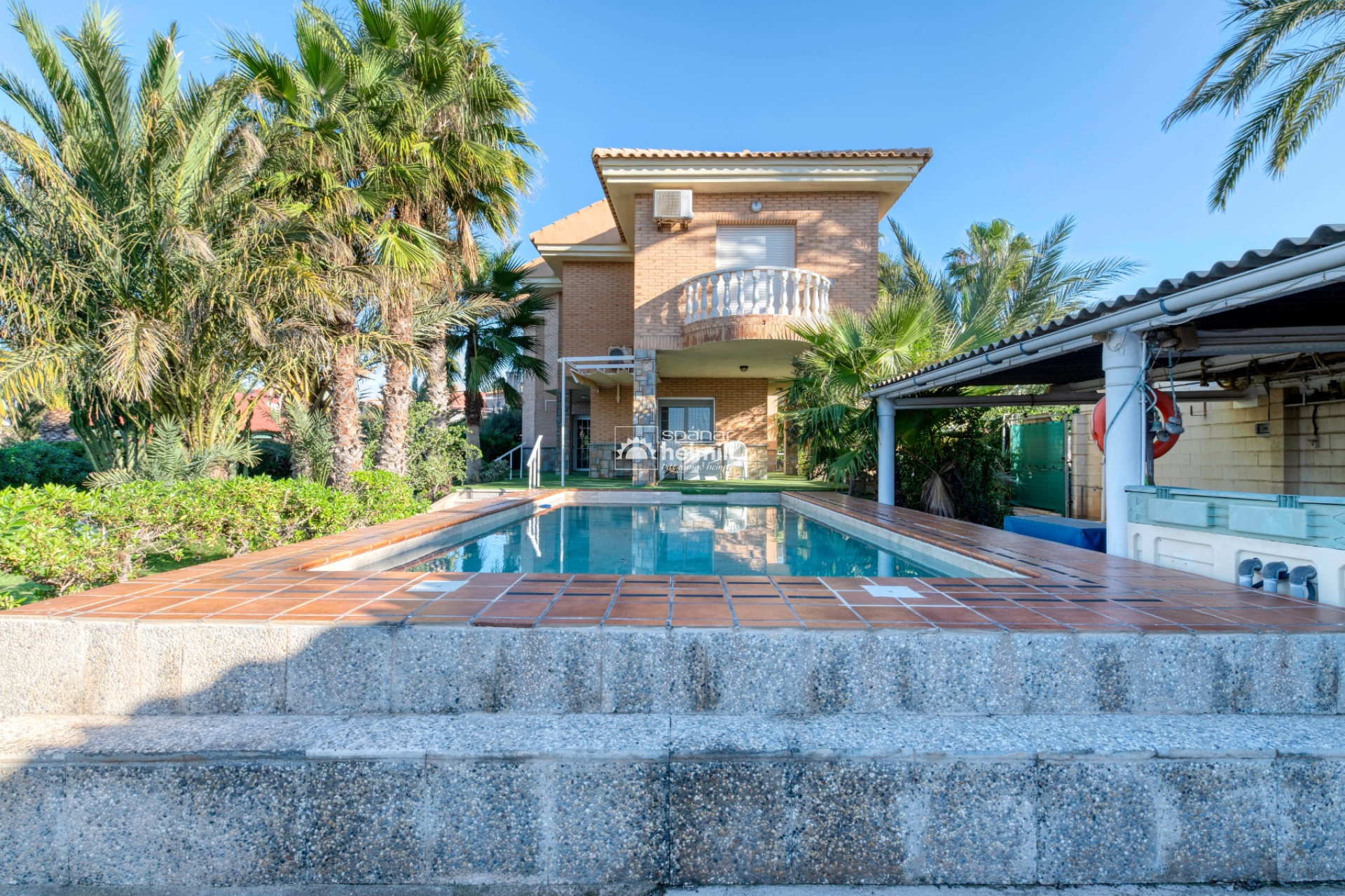 Herverkoop - Villa -
La Manga del Mar Menor