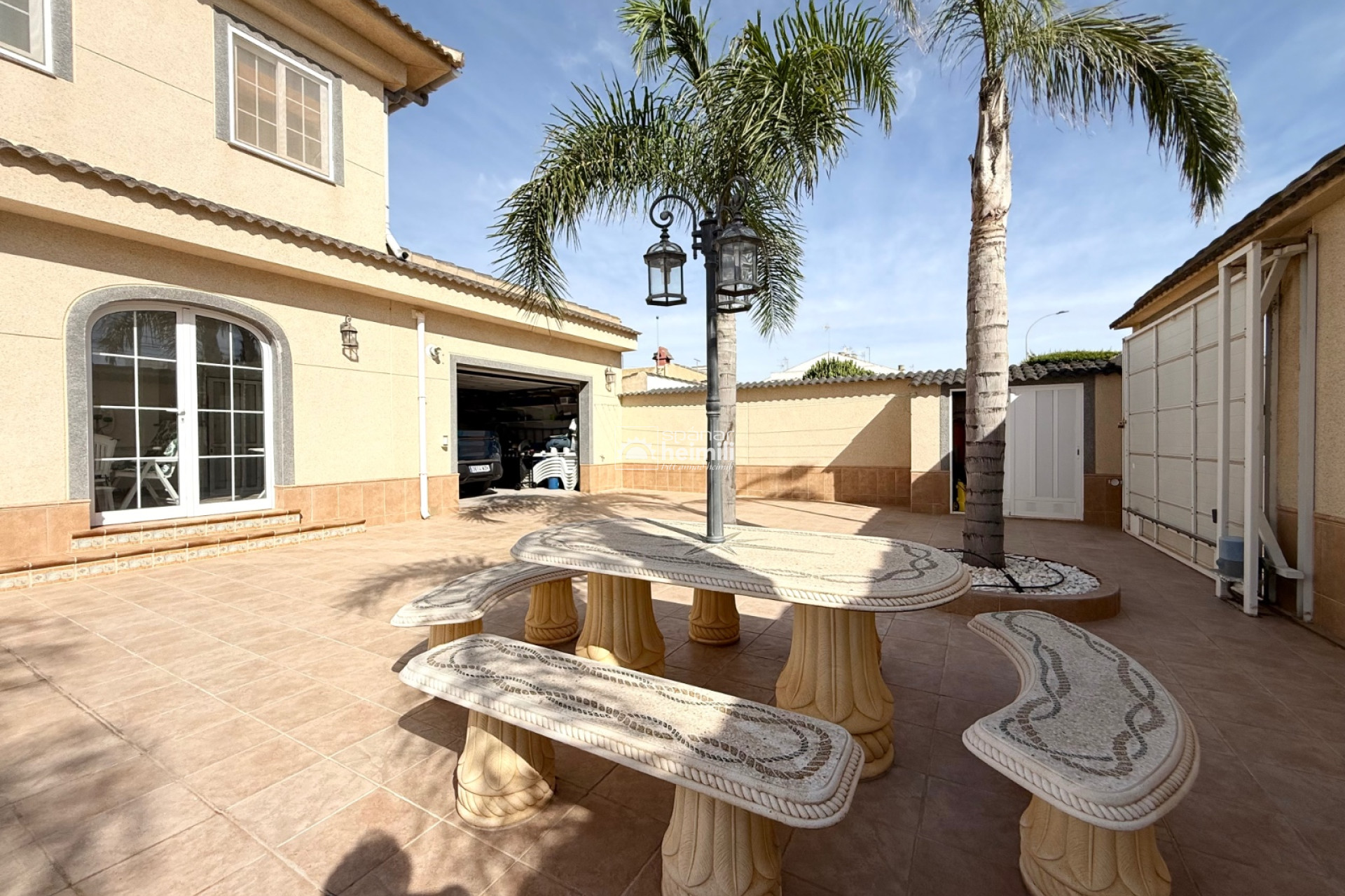 Herverkoop - Villa -
Los Alcazares