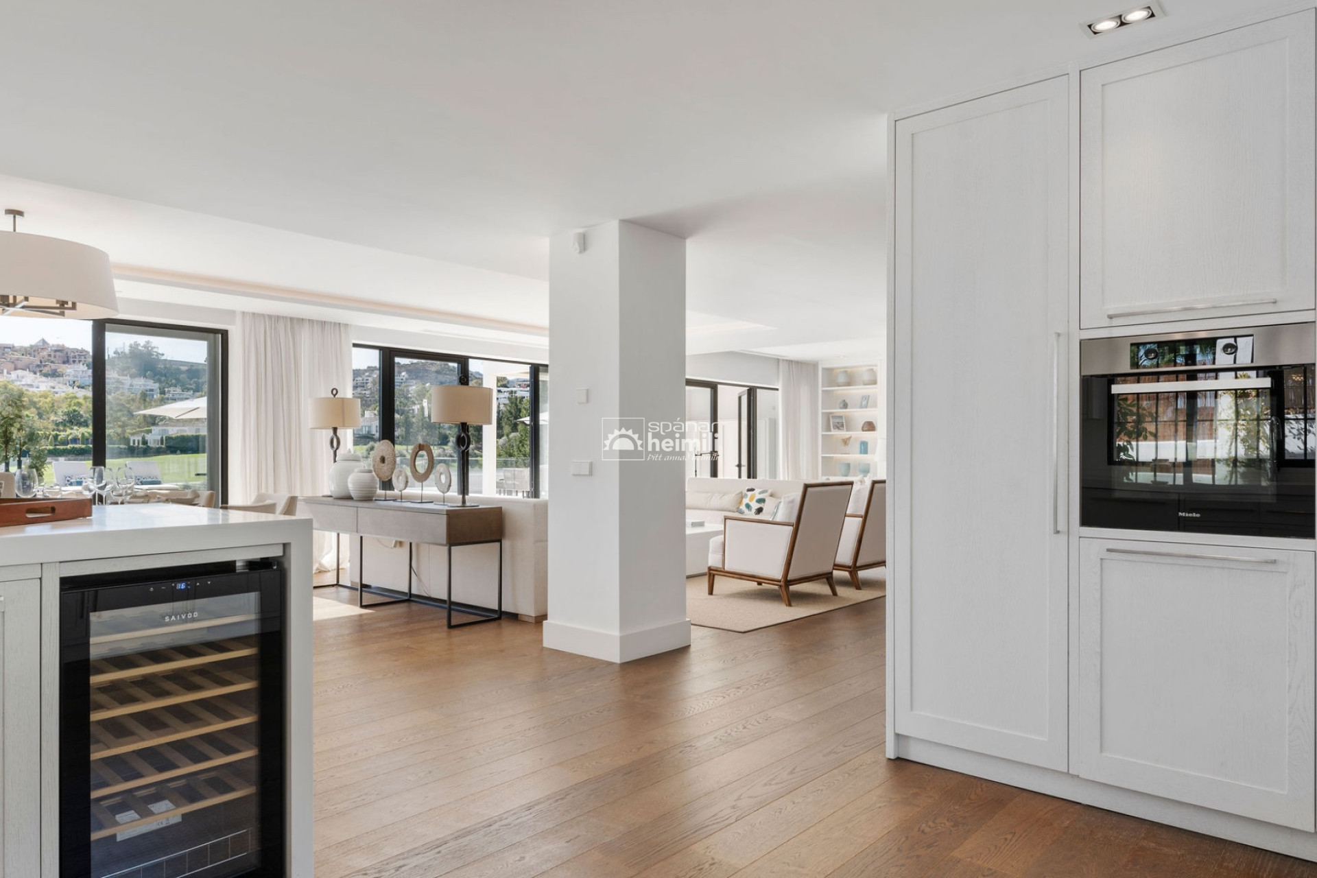 Herverkoop - Villa -
Malaga - Marbella