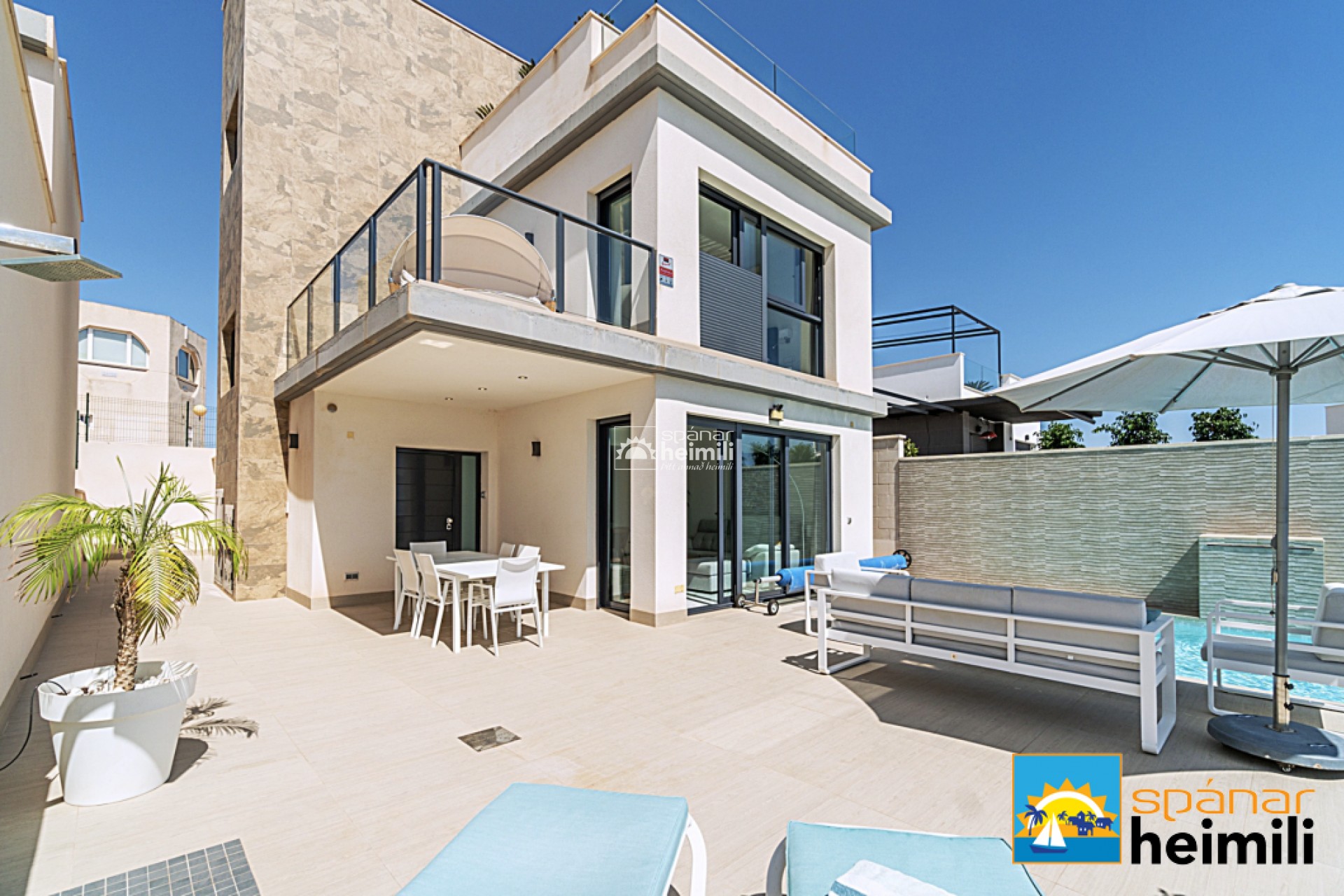 Herverkoop - Villa -
San Miguel