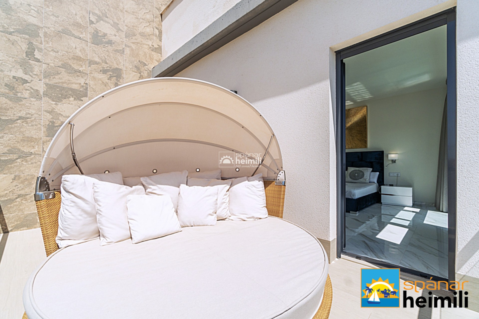 Herverkoop - Villa -
San Miguel