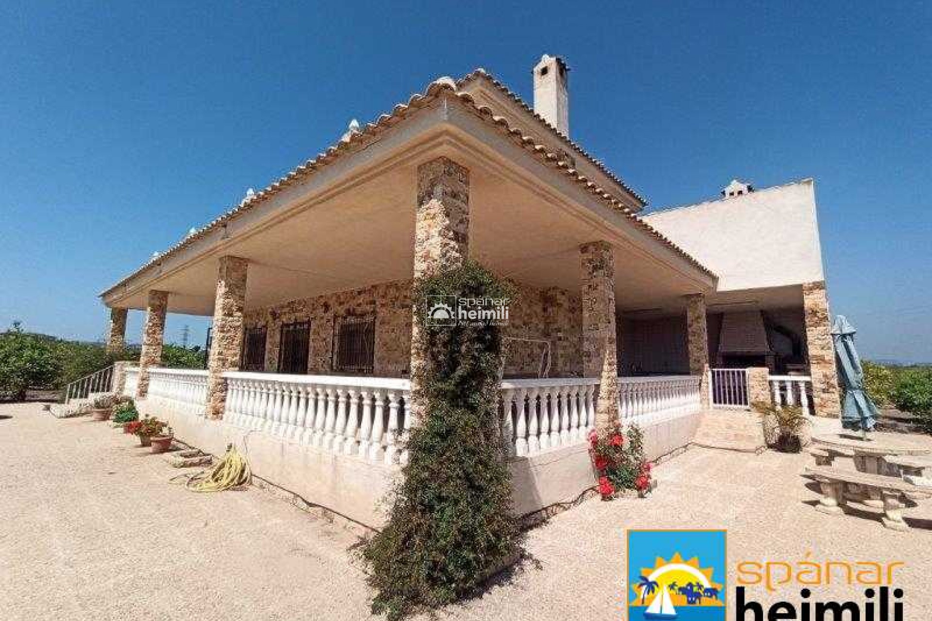 Herverkoop - Villa -
San Miguel