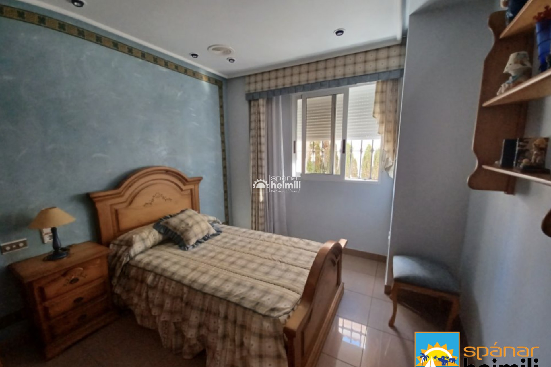 Herverkoop - Villa -
Torrevieja