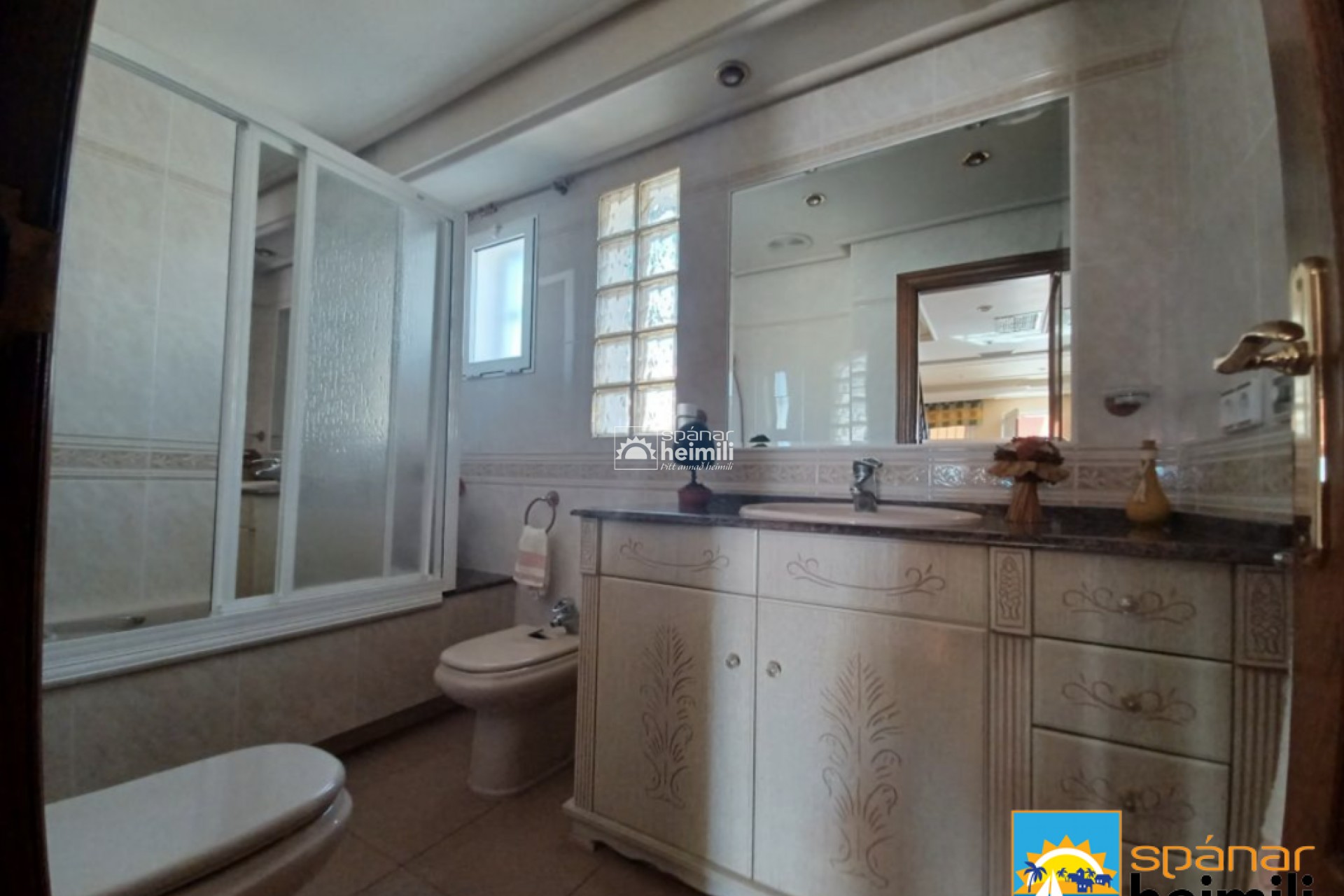 Herverkoop - Villa -
Torrevieja