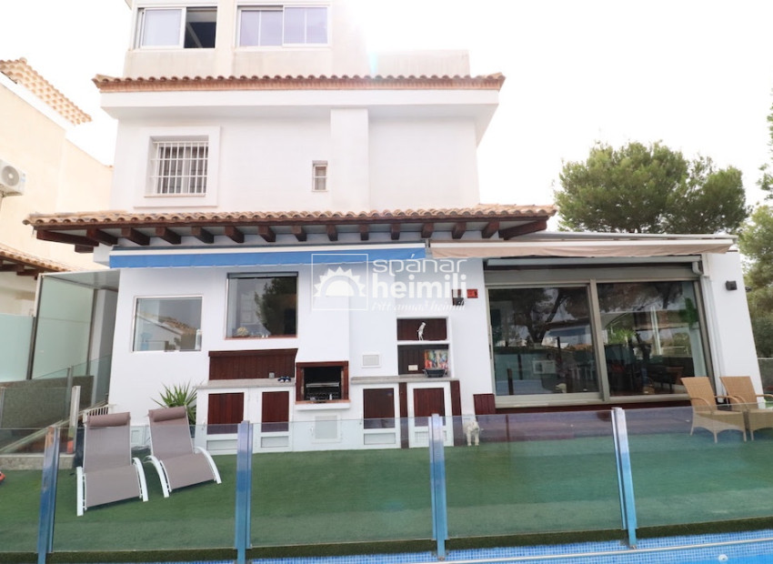 Herverkoop -  -
Villamartin