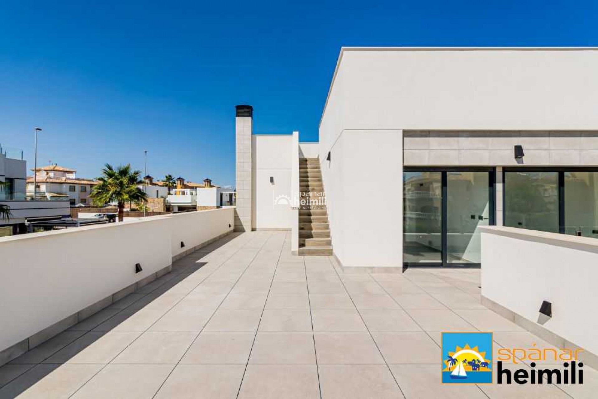 New Build - Detached house -
Cabo Roig